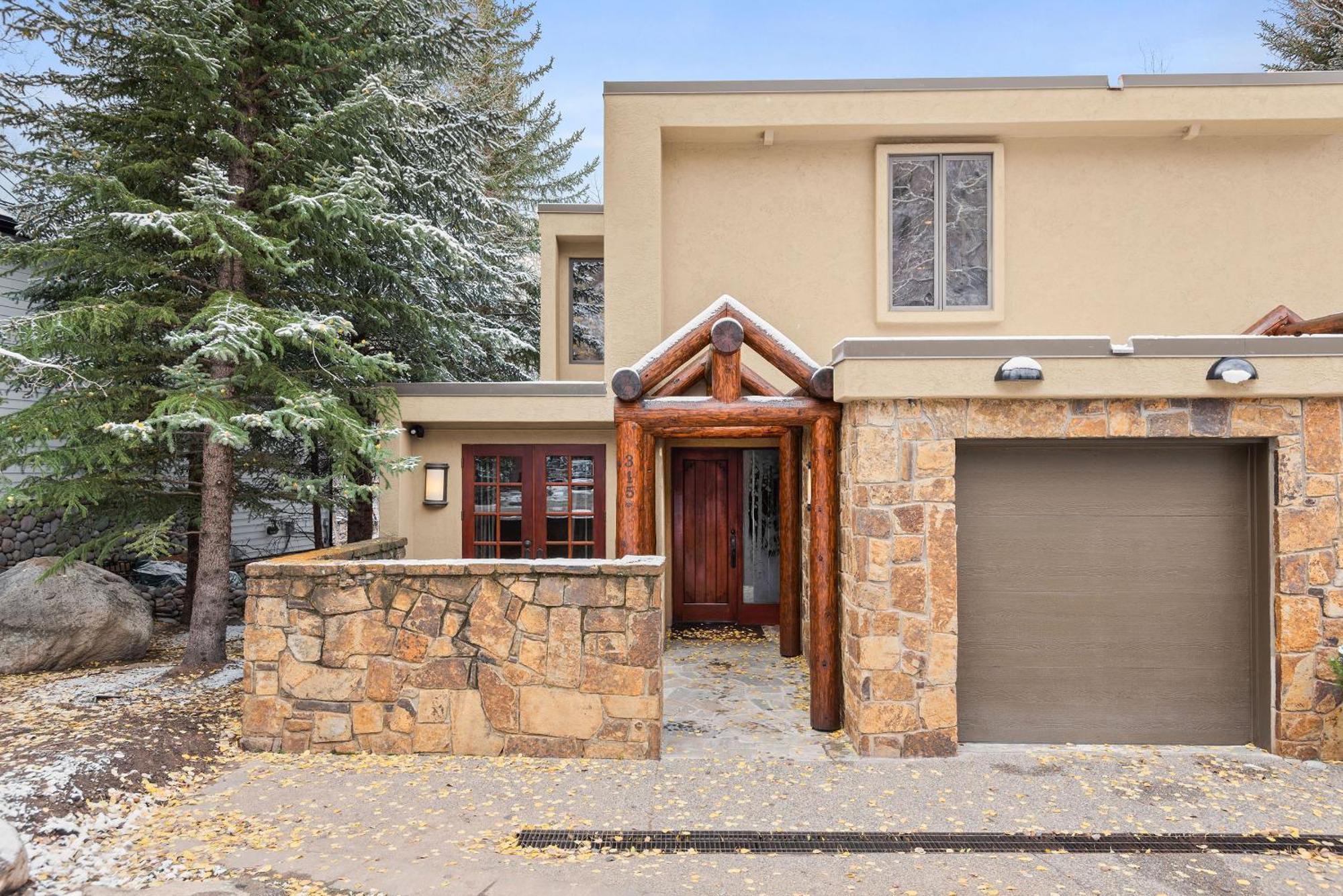 Casa de férias 315 Park Avenue, Luxury Townhouse With River Views In Aspen