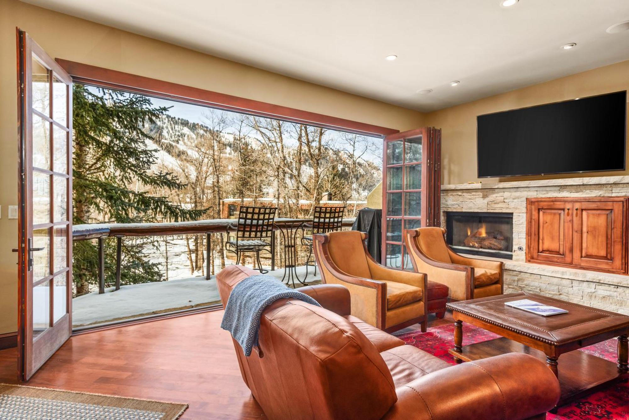315 Park Avenue, Luxury Townhouse With River Views In Casa de férias