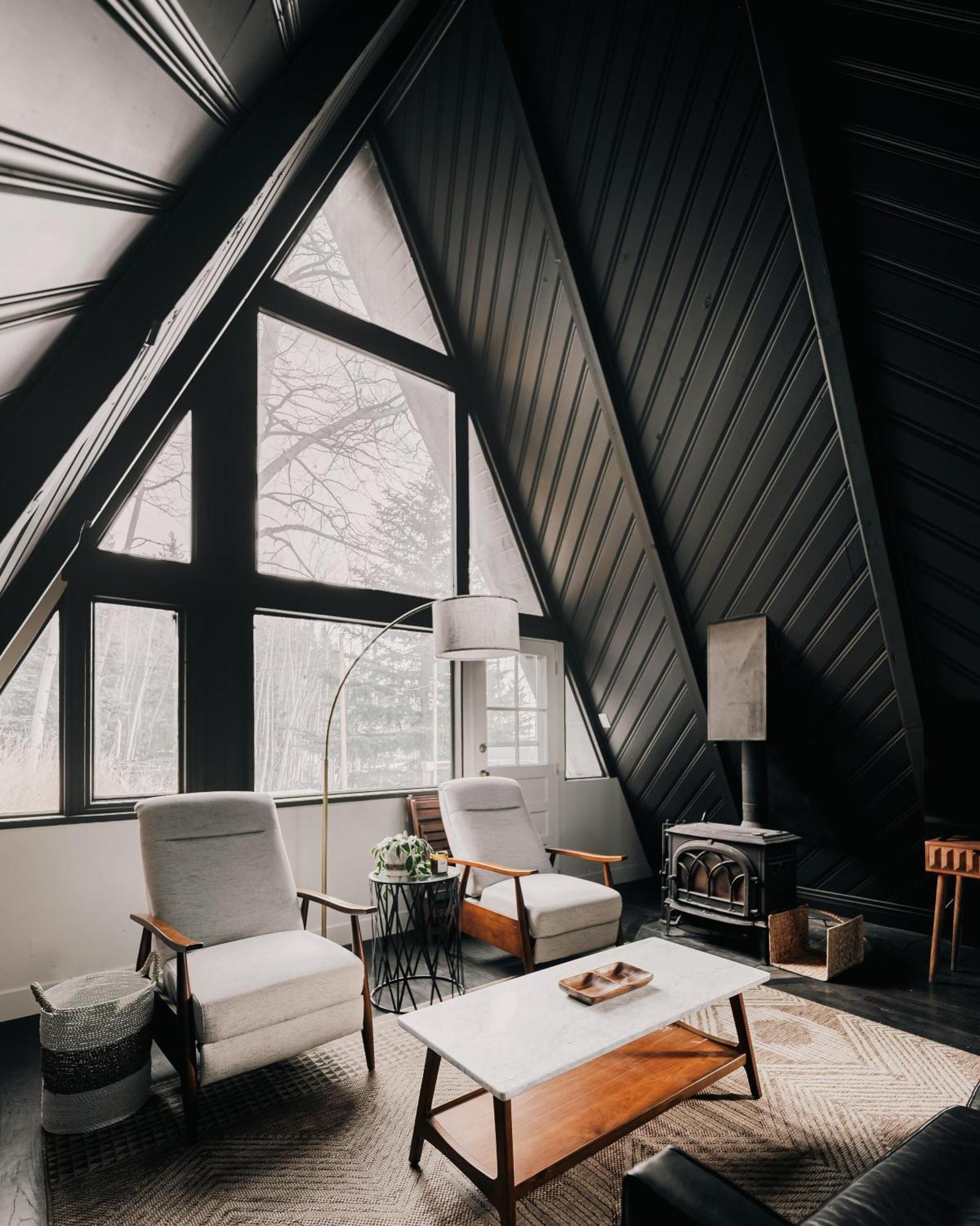 Modern A-frame - Mountain Views - *