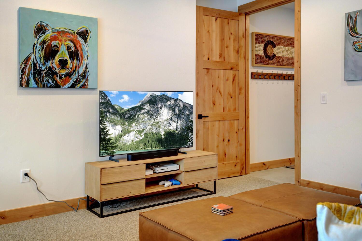 New Luxury 85 / Hot Tub / Rooftop Lounge / Views / Price- $500 Free Activities Daily Casa de férias *