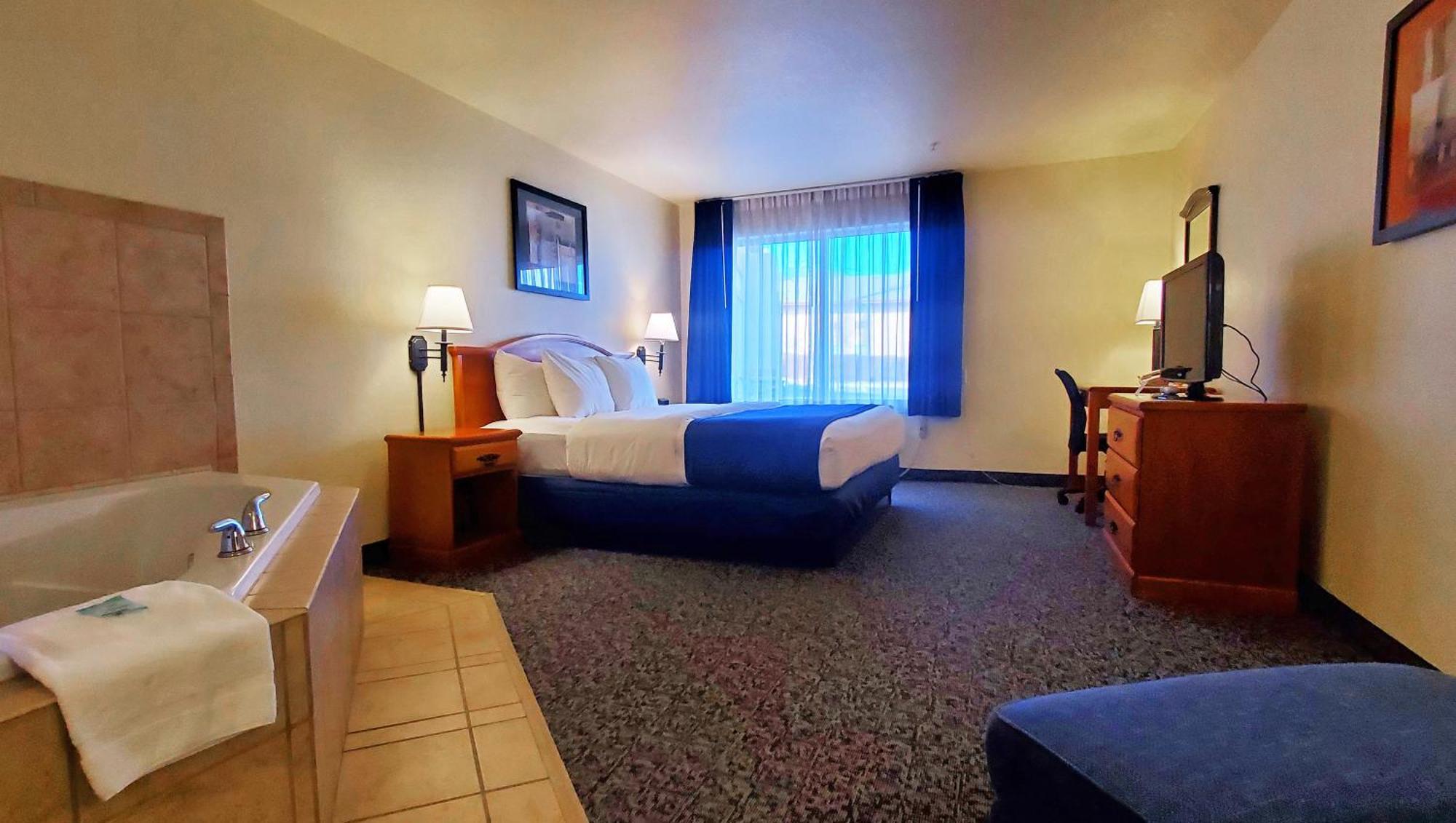 Hotel Magnuson Grand Pikes Peak