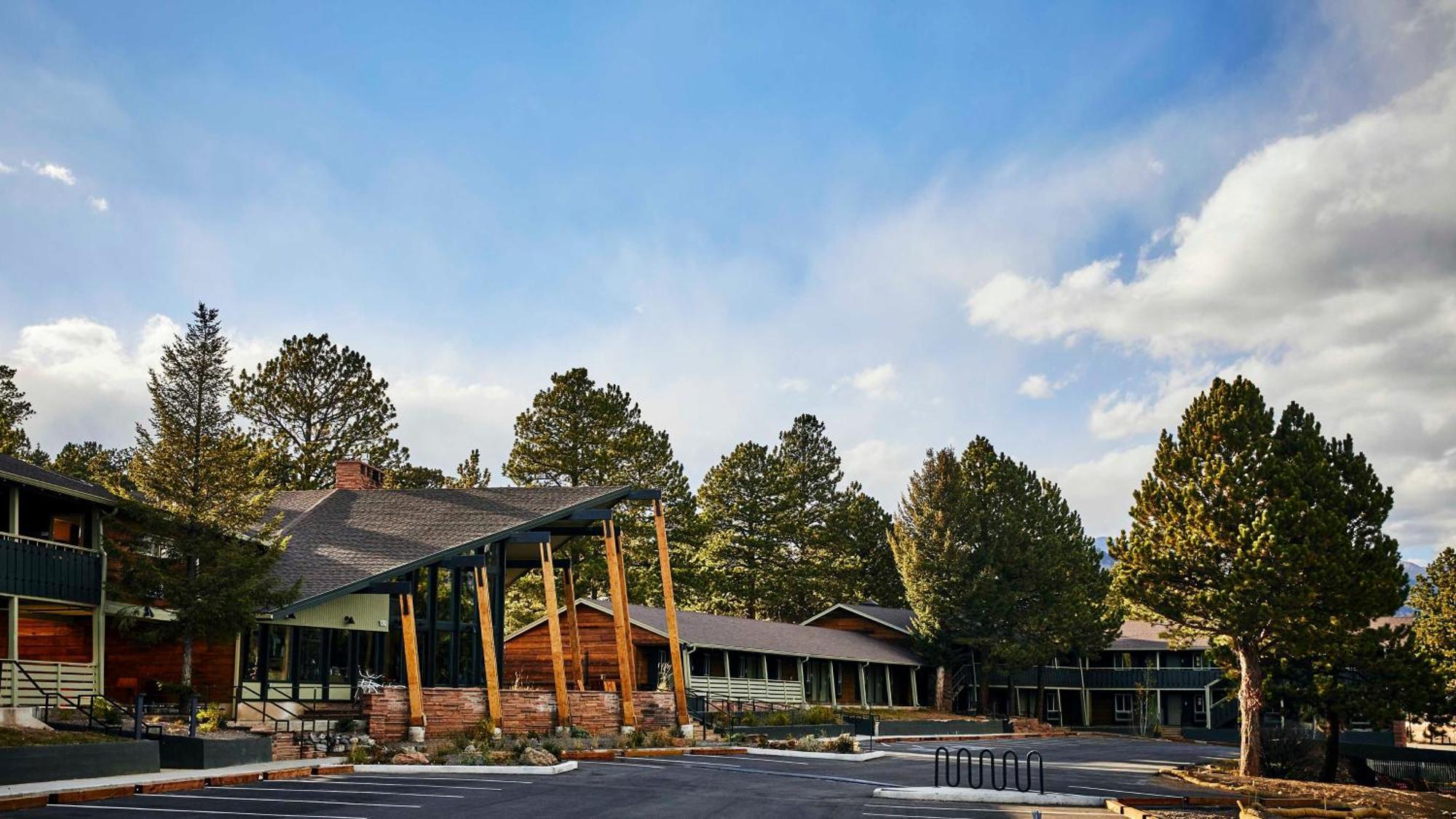 Hotel Trailborn Rocky Mountains