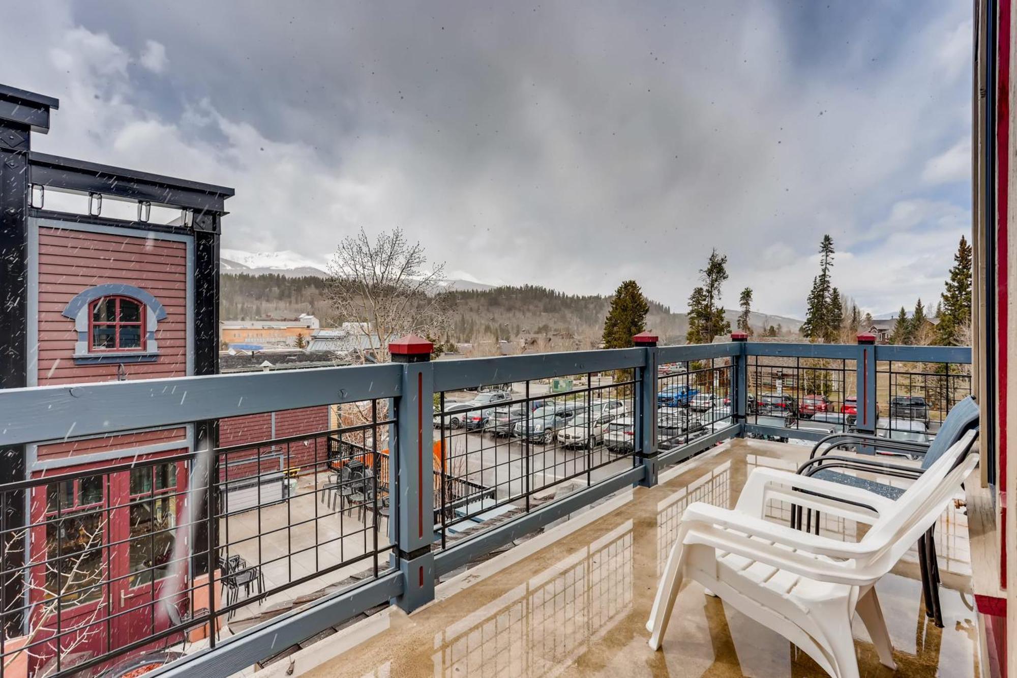 Apartment The Lavish Lincoln Luxe Alpine Loft