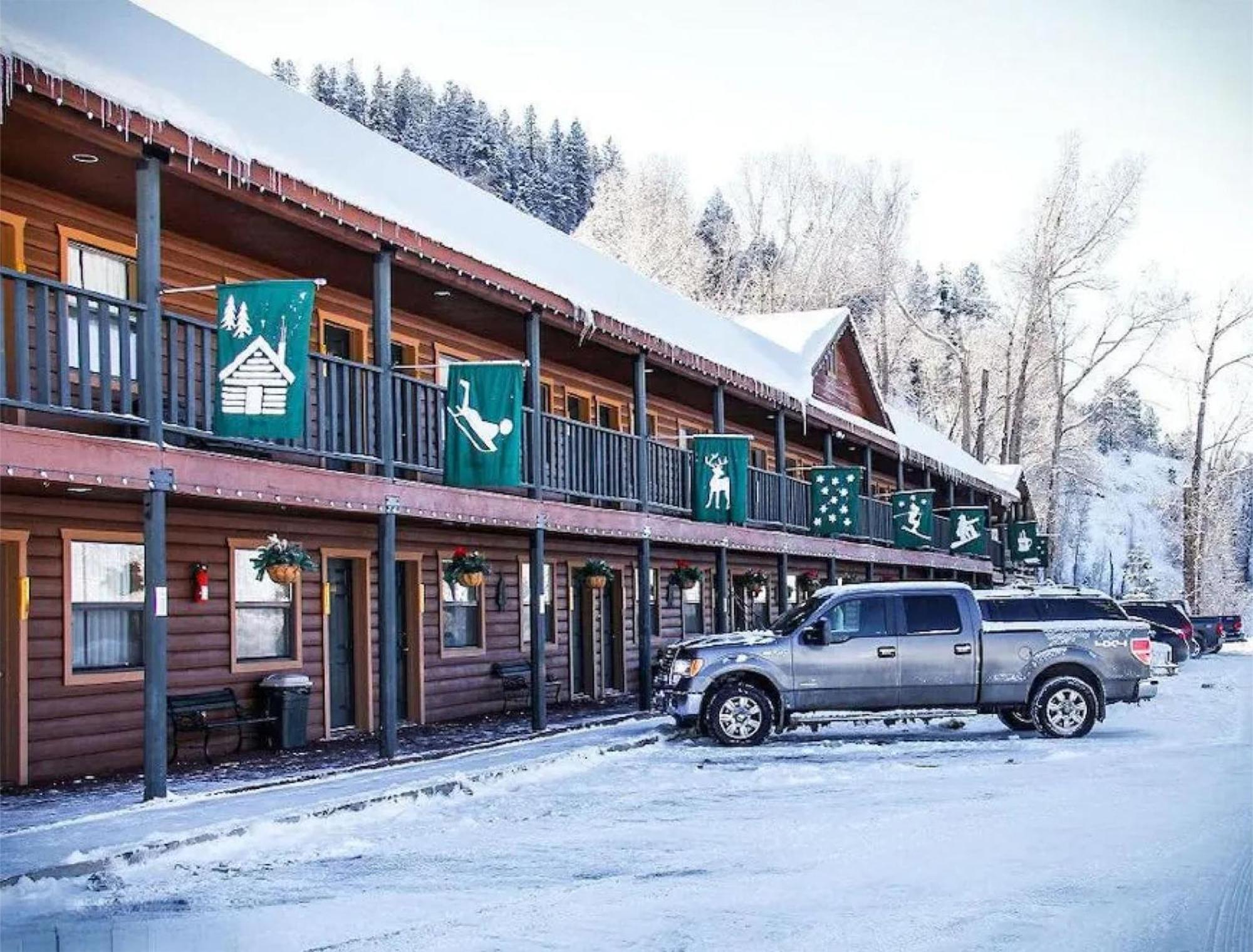 High Creek And 3*