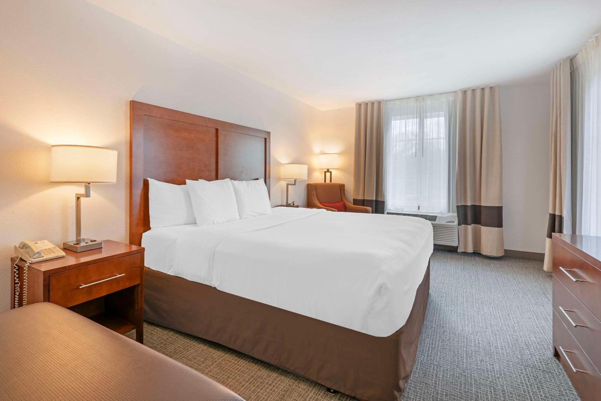 Hotel Comfort & On The Roaring Fork