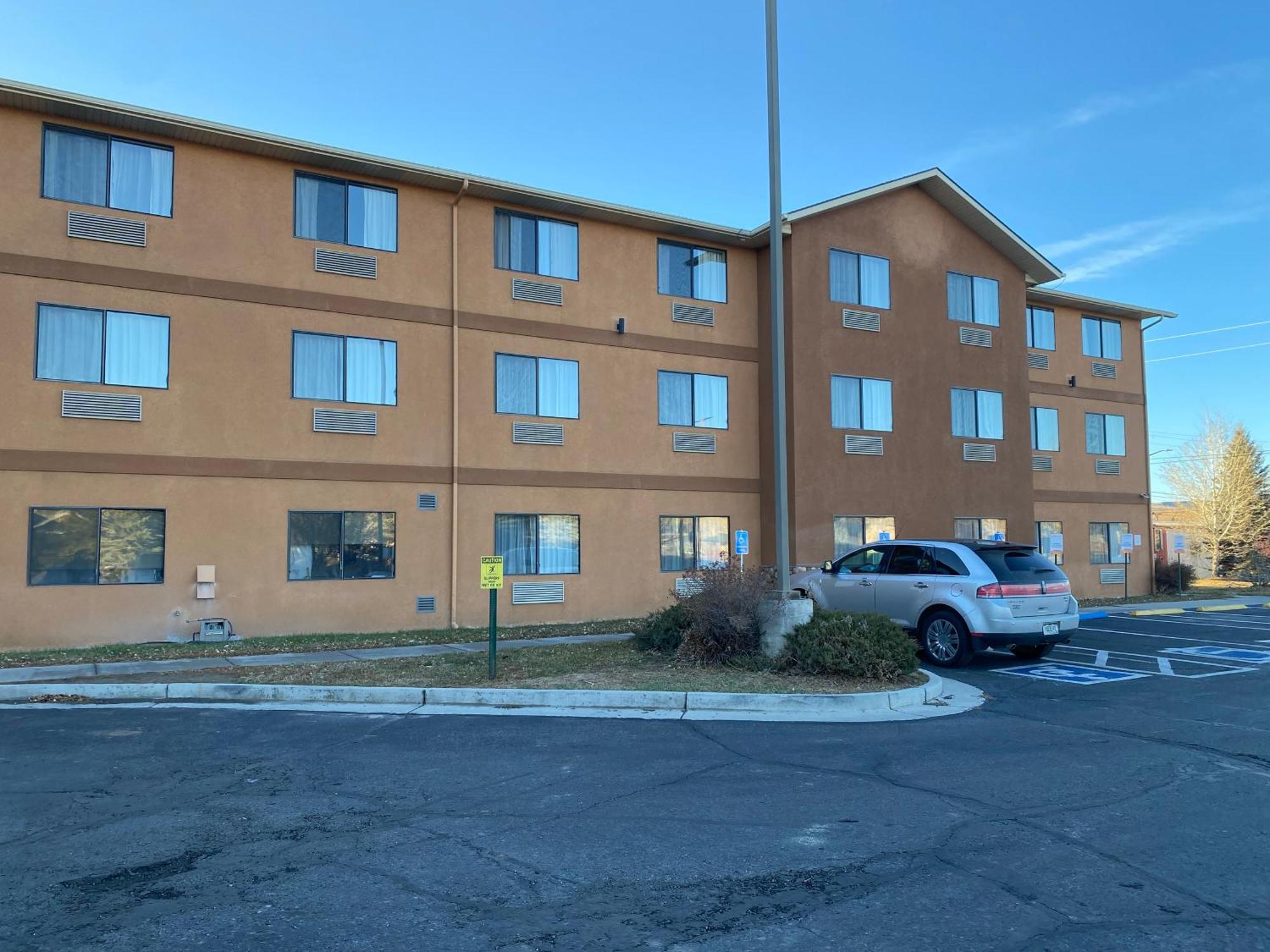 Comfort & Gunnison-crested Butte 3*