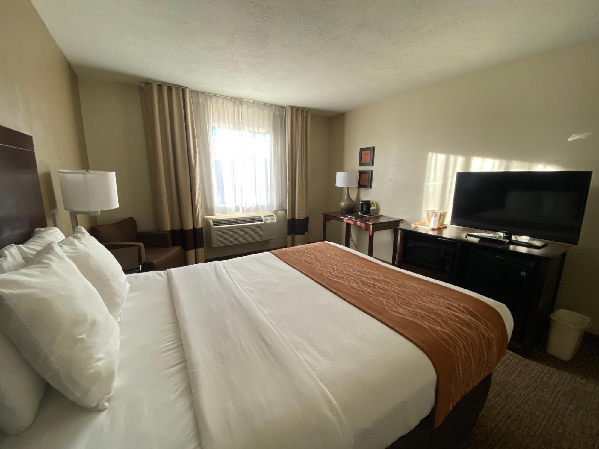 Comfort & Gunnison-crested Butte 3*