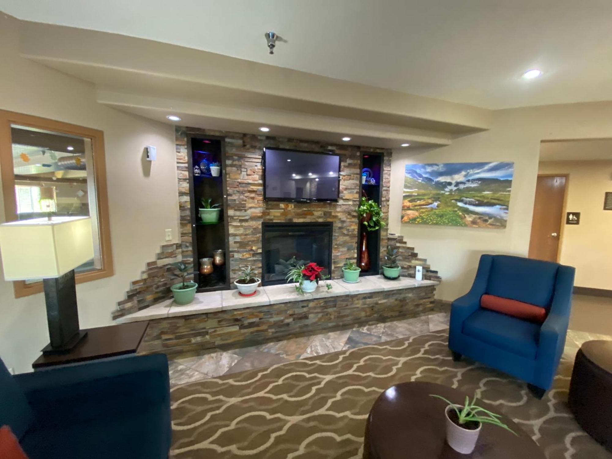 Hotel Comfort & Gunnison-crested Butte 3*