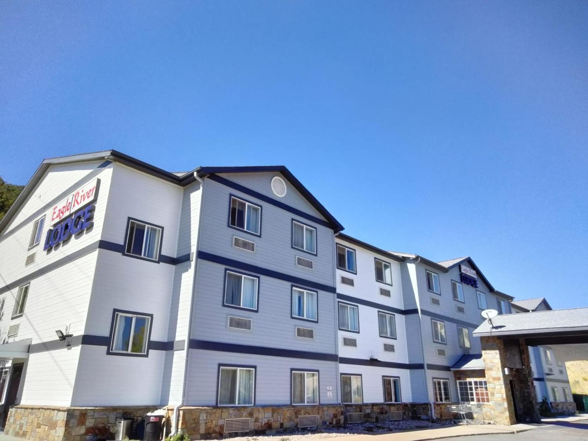 Hotel Wingate By Wyndham Vail Valley 2*