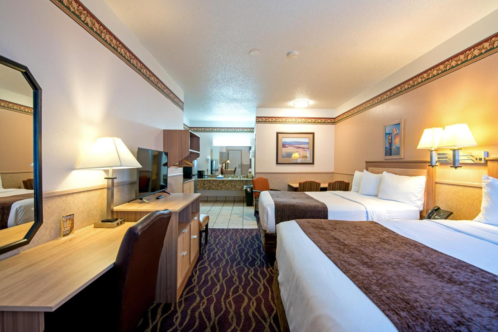 Silver Spruce Motel