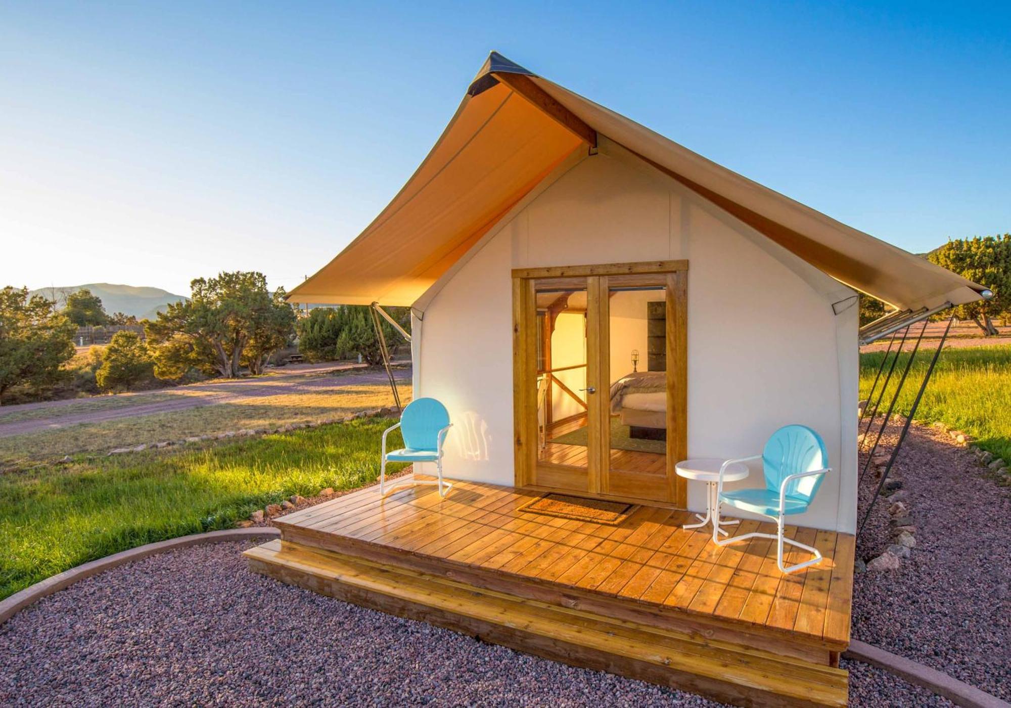 Resort Royal Gorge