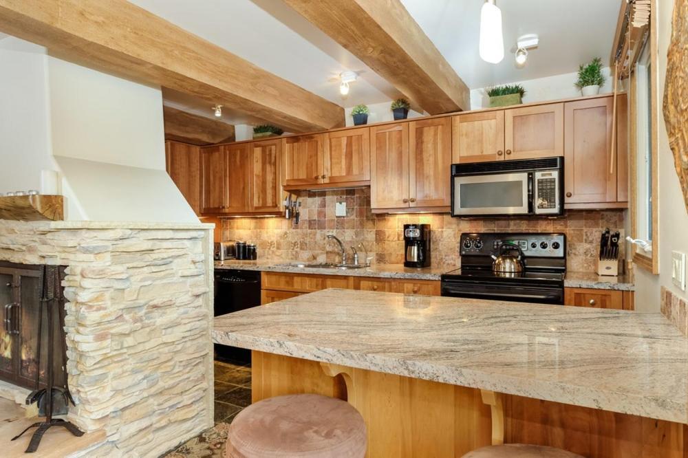 Holiday home Chateau Roaring Fork Unit 22, Spacious With Beautiful River Views, 4 Blocks To Town Aspen