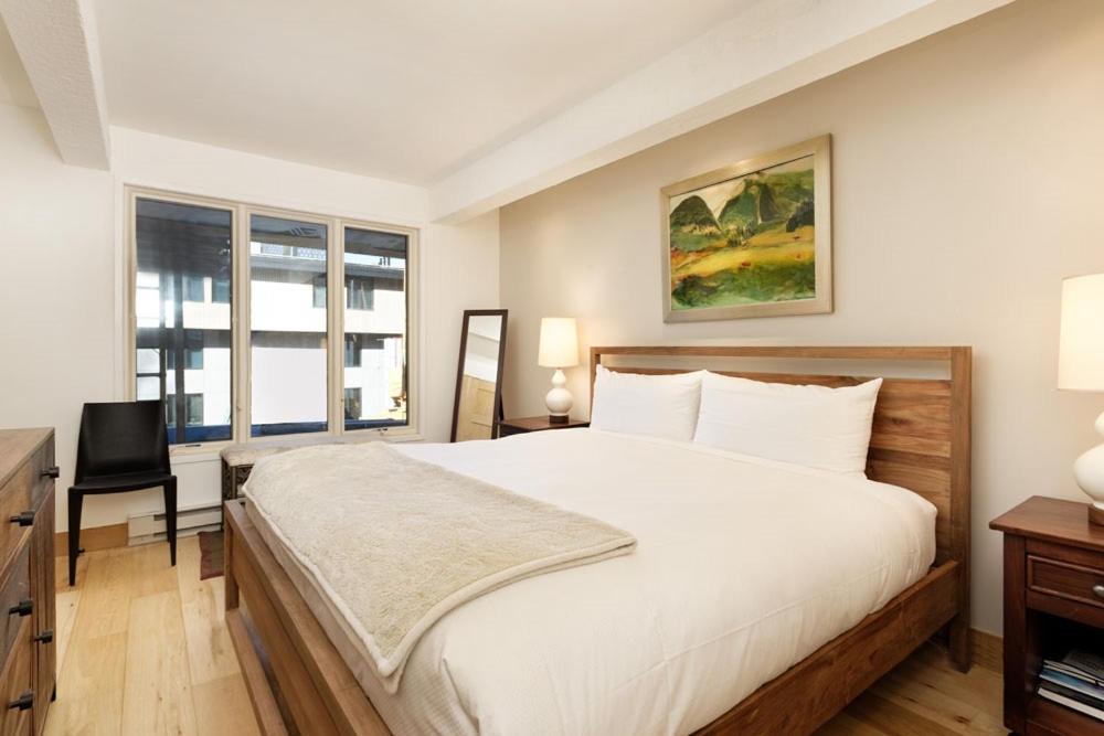 Chateau Roaring Fork Unit 25, Contemporary With River Views, Close To Town