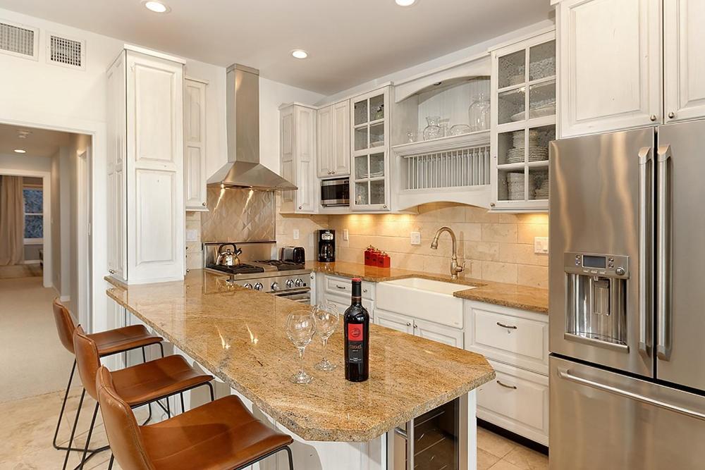 Durant Unit D5, Deluxe With Beautiful Furnishings, Great Views, And A/c Holiday home Aspen