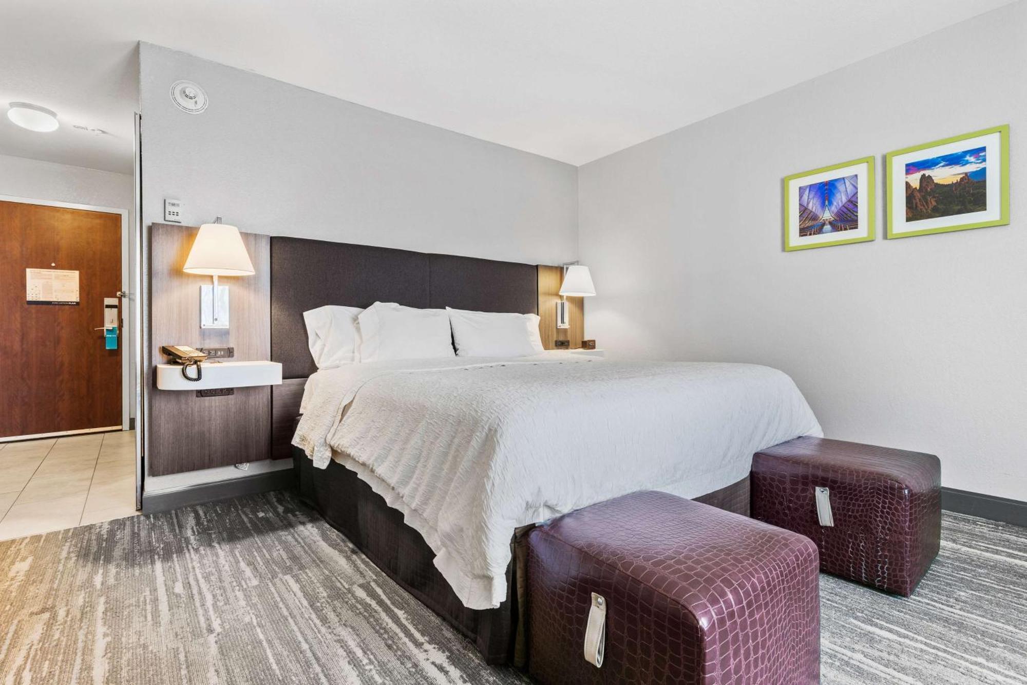 Hotel Hampton & Colorado Springs-air Force Academy/i-25 North 3*