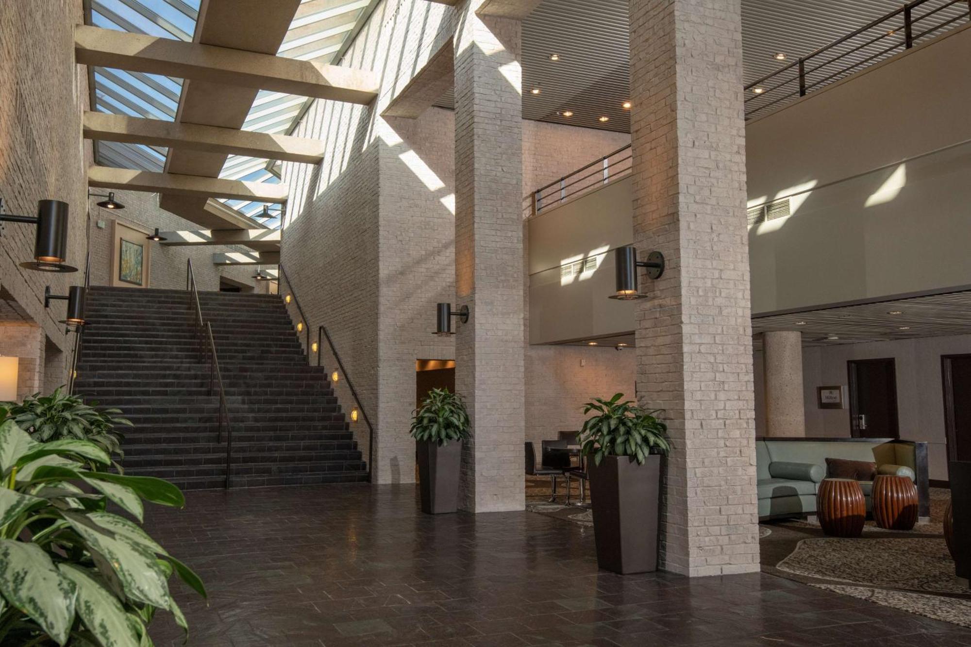 The Inverness Denver, A Hilton Golf &