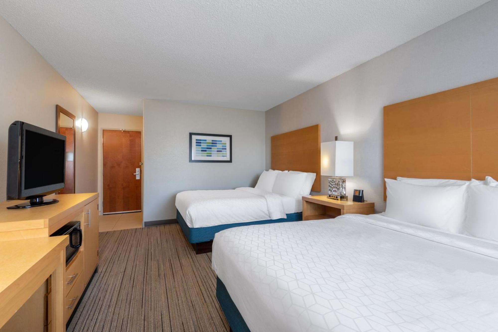 Hotel Express & Wheat Ridge-denver West By Ihg 3*