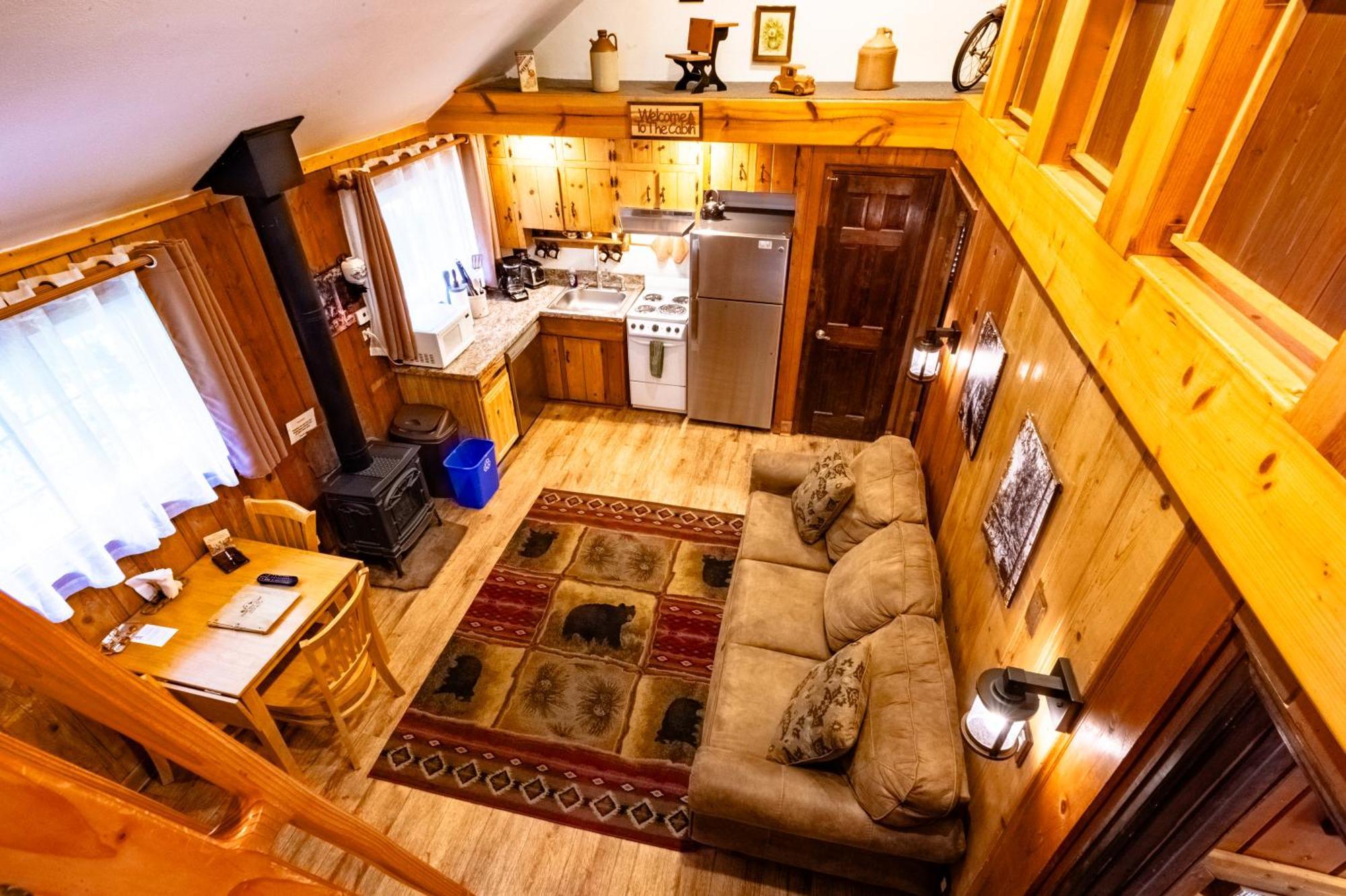 Alpen Way Mountain Lodge *
