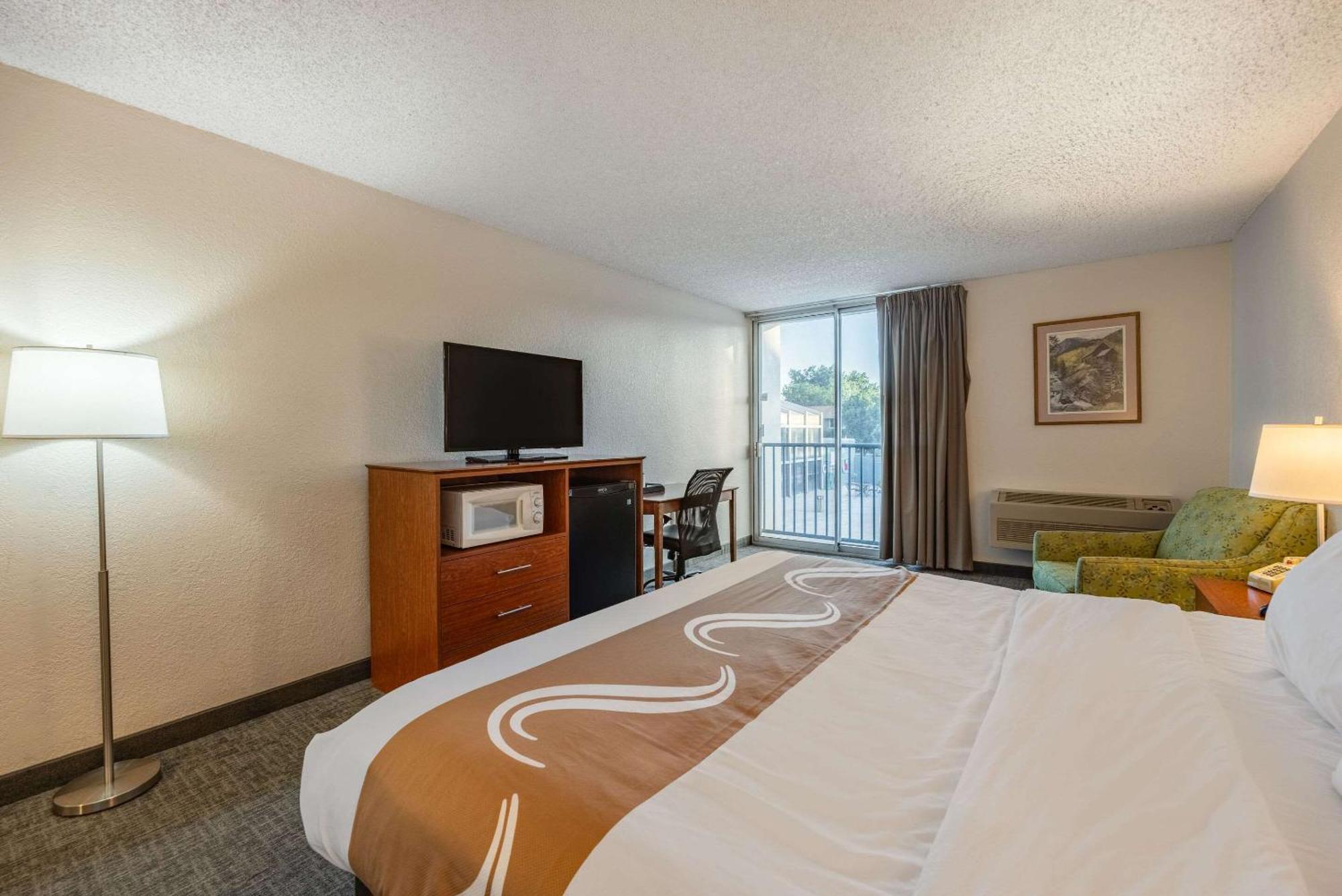 Hotel Quality & Canon City