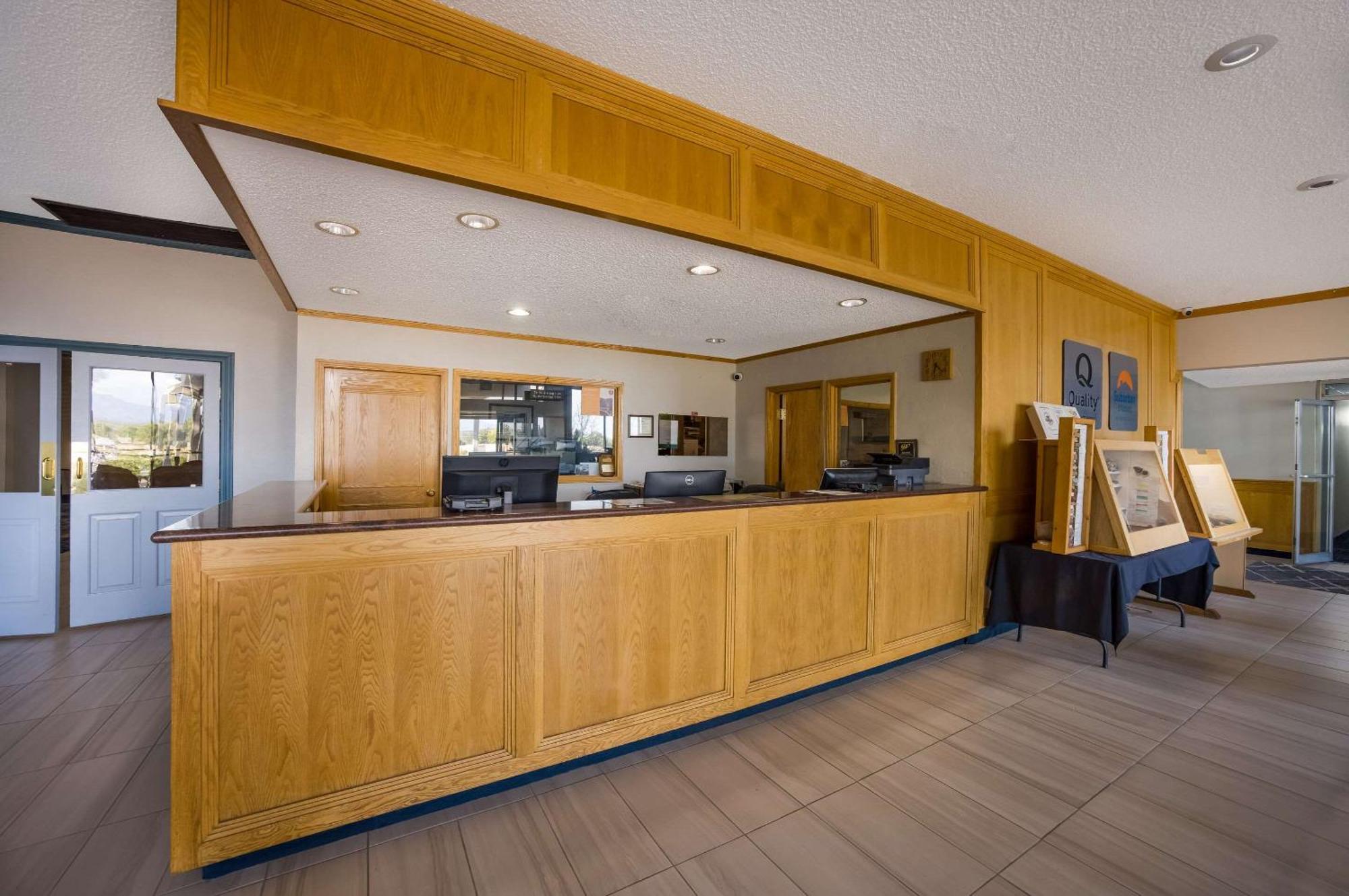 Hotel Quality & Canon City