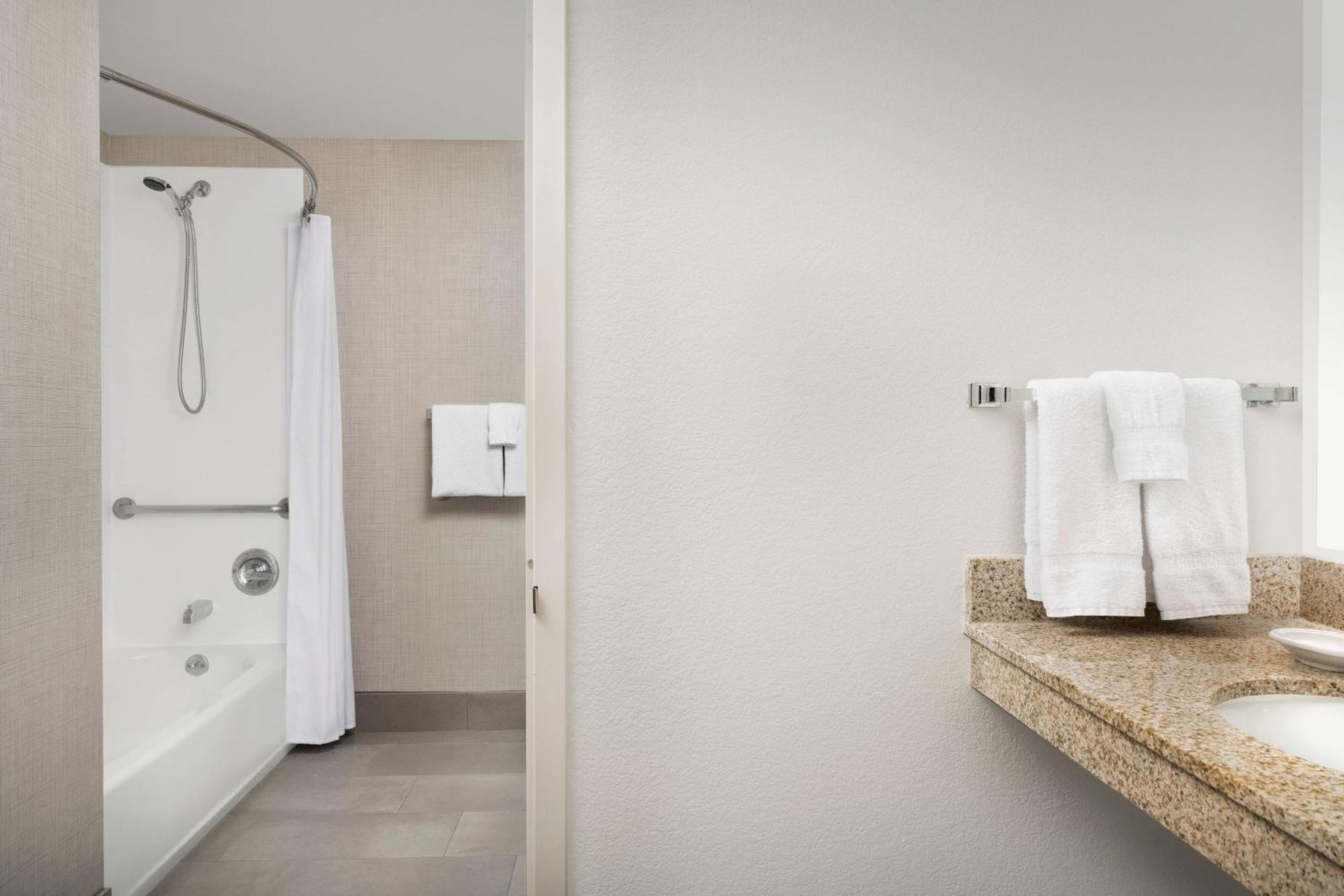 Denver South/park Meadows Mall 3* Centennial