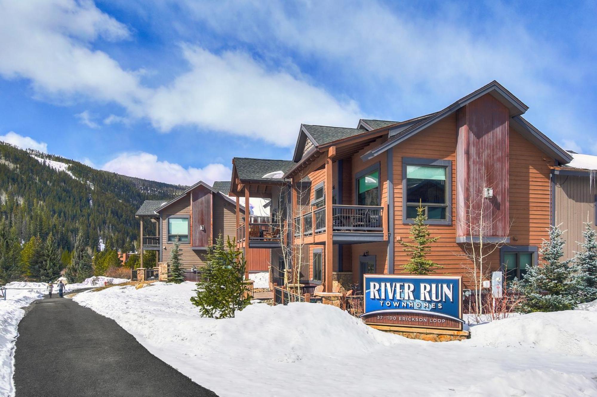 Resort River Run Townhomes By Keystone