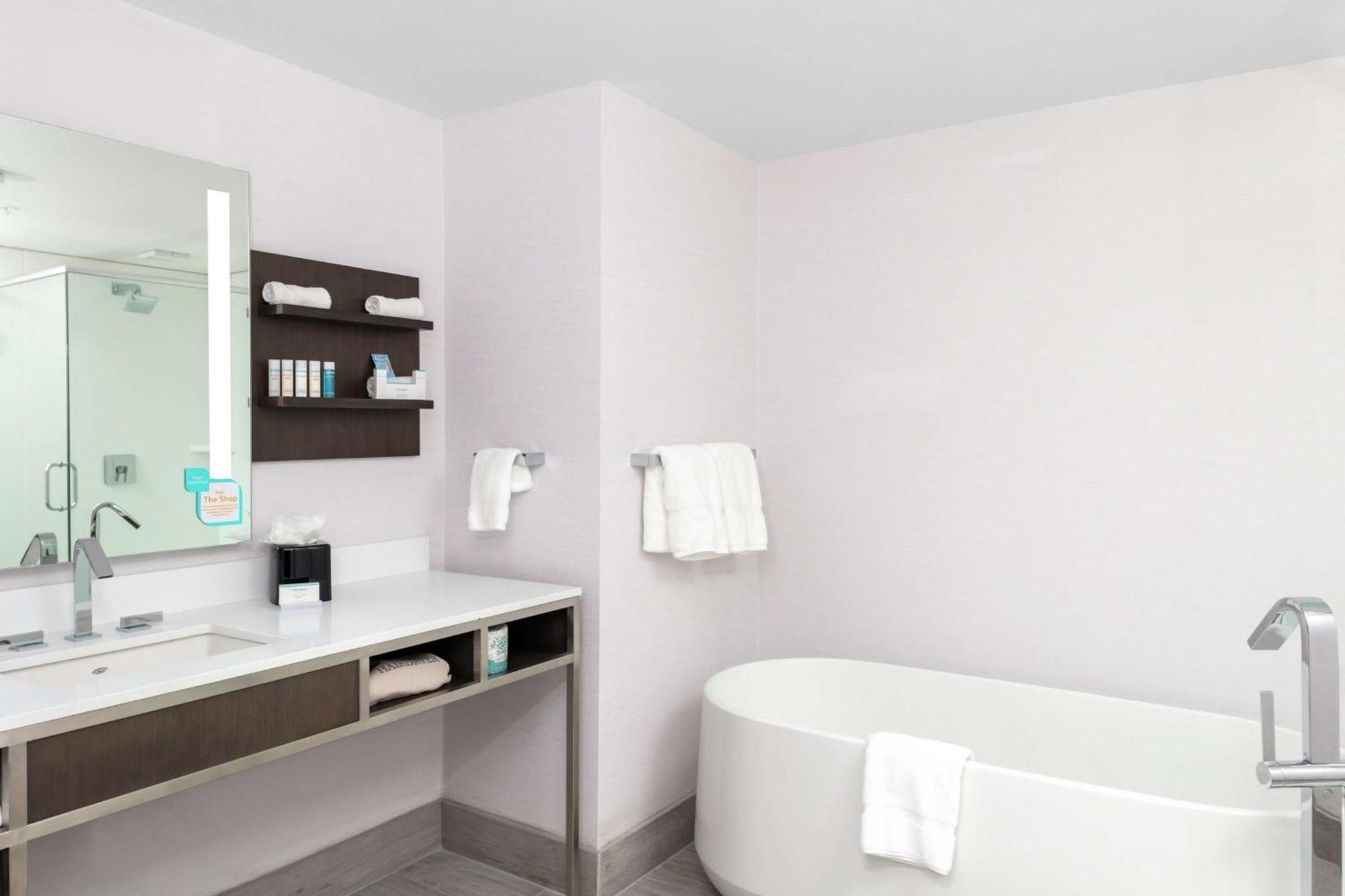 Hilton Garden Denver/thornton Hotel 3*