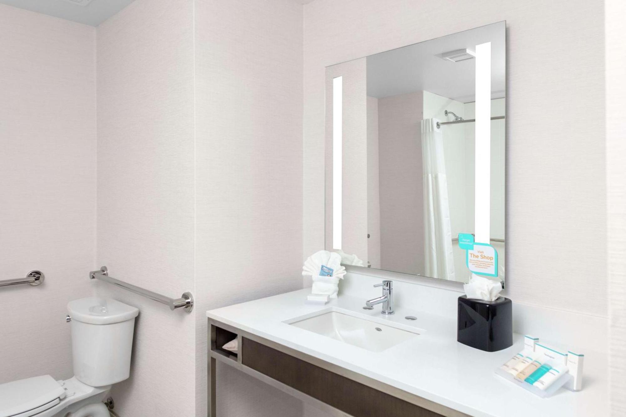 Hilton Garden Denver/thornton Thornton
