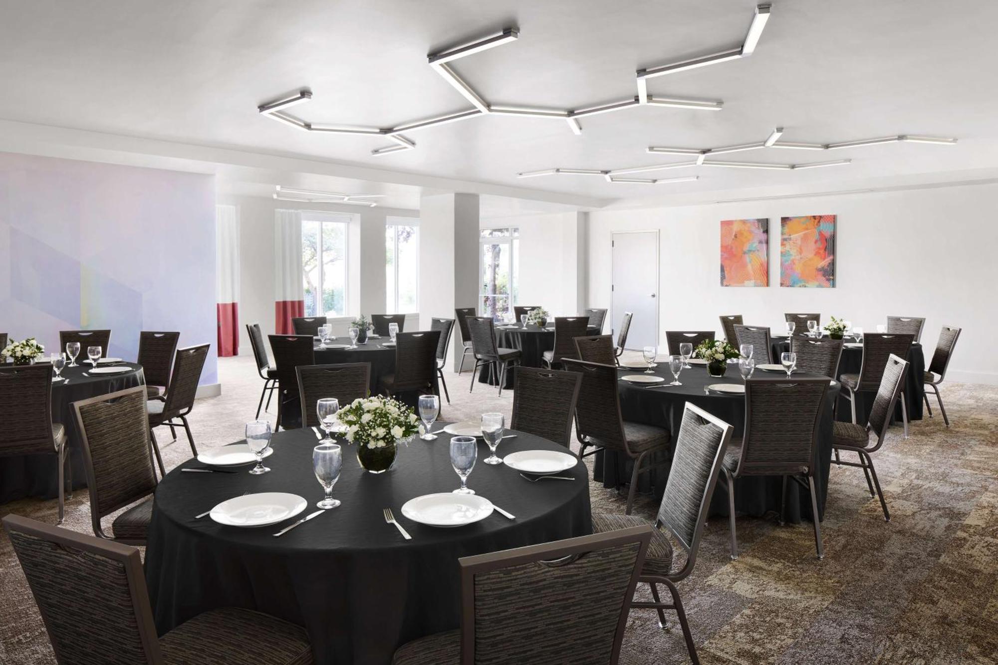 Hilton Garden Denver South Park Meadows Area 3*