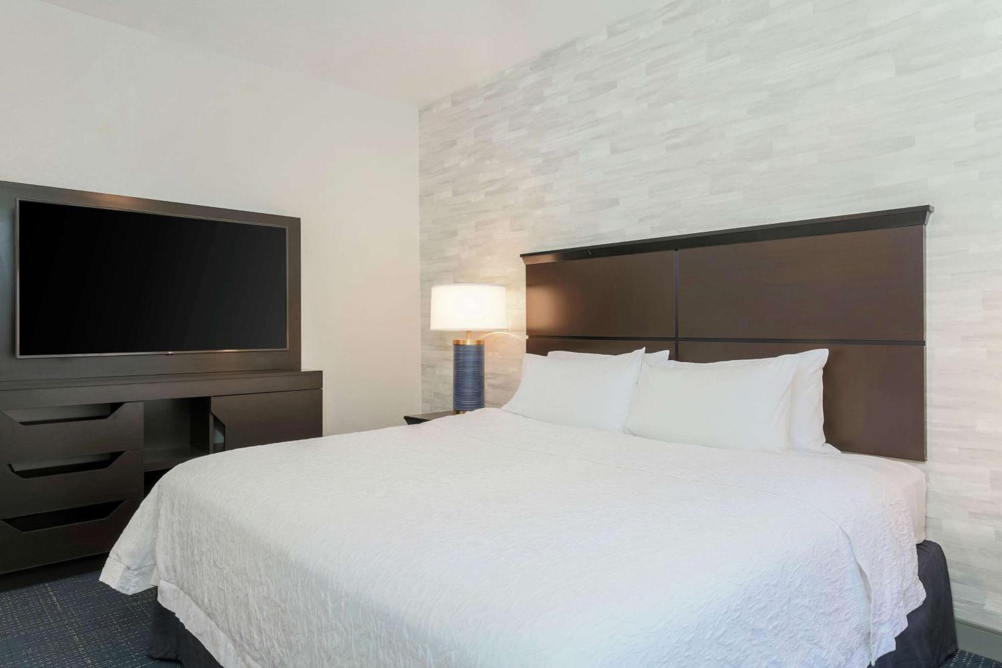 Hampton & Denver Tech Center Hotel Centennial