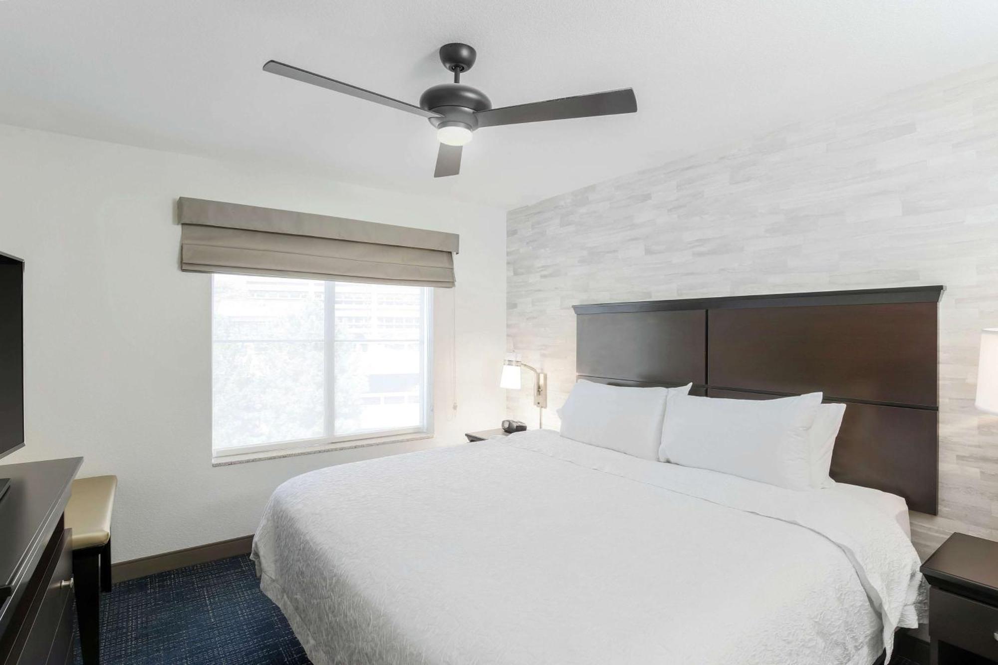 Hampton & Denver Tech Center Hotel Centennial