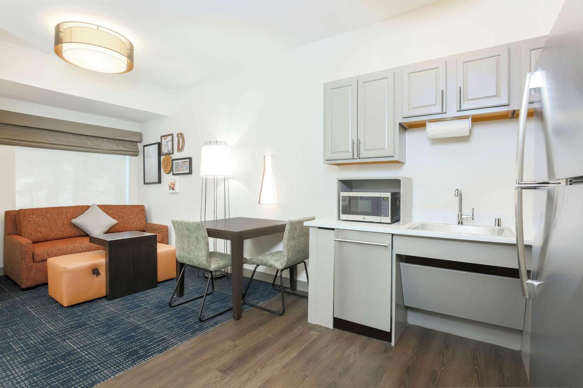 Hampton & Denver Tech Center Hotel
