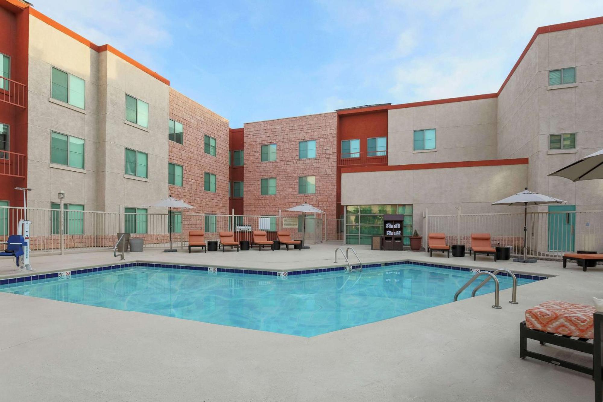 Hotel Hampton & Denver Tech Center 3*