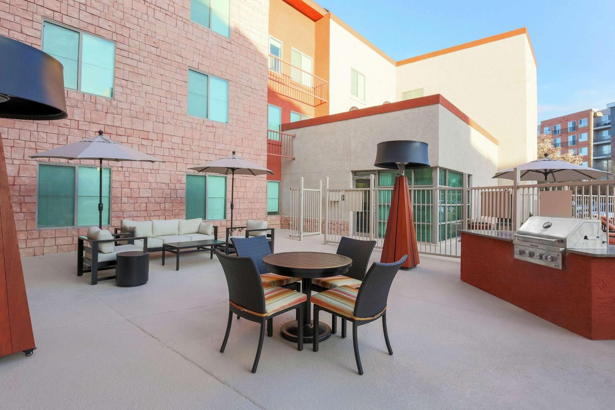Hampton & Denver Tech Center Hotel