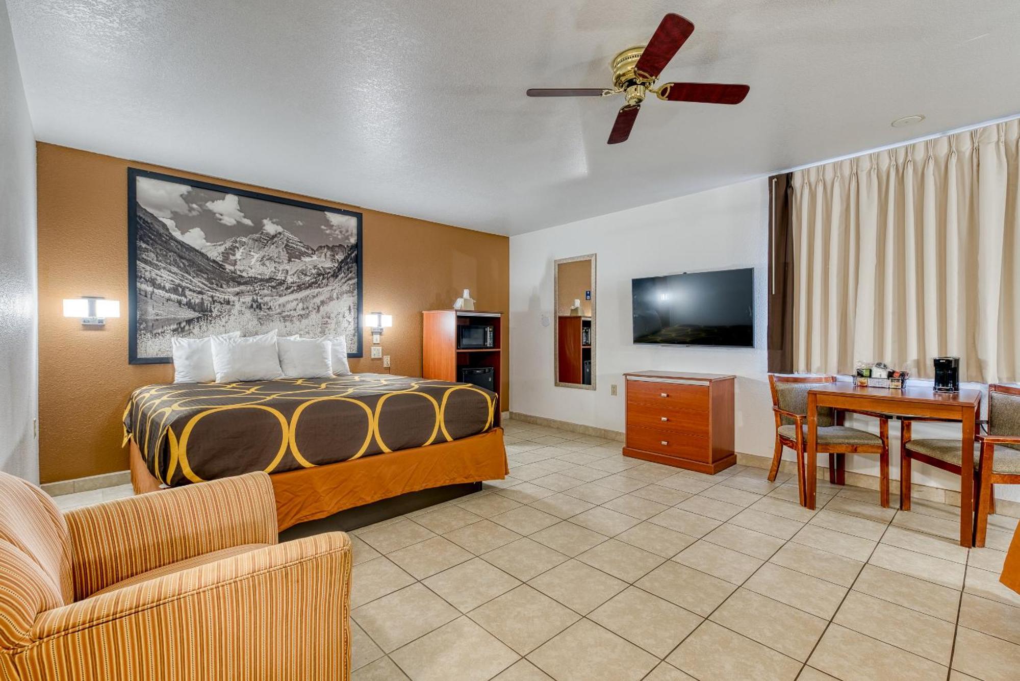 Super 8 By Wyndham
