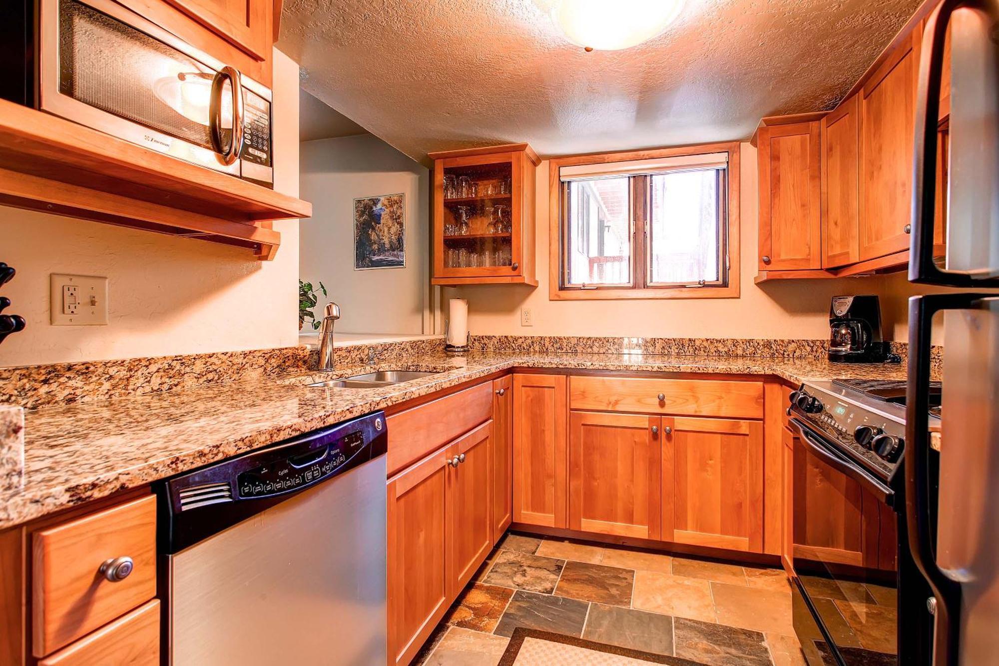 Apartment Beautiful Townhome Short Walk To Slopes And Town - Lw01