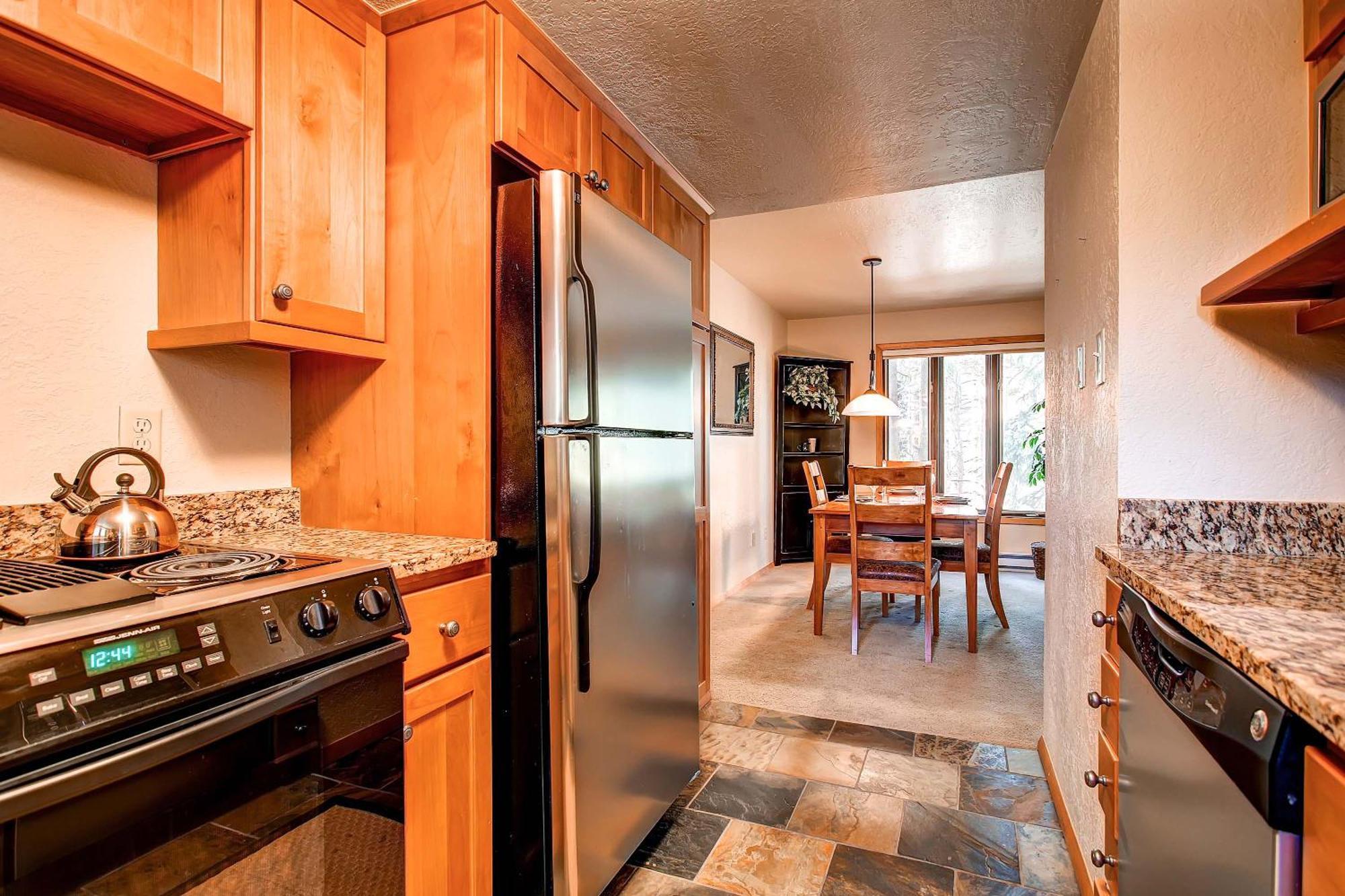 Apartment Beautiful Townhome Short Walk To Slopes And Town - Lw01 *