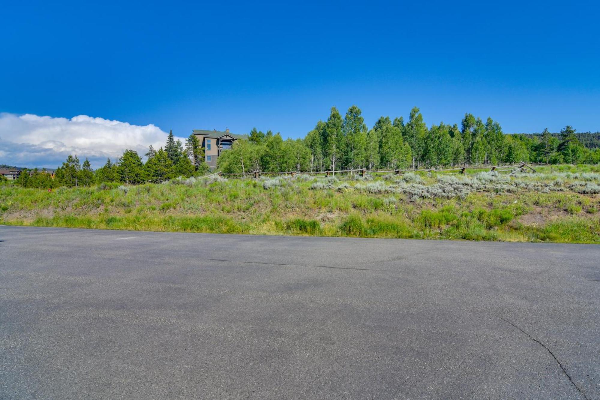 Apartment Vacation Less Than 1 Mi To Ranch!