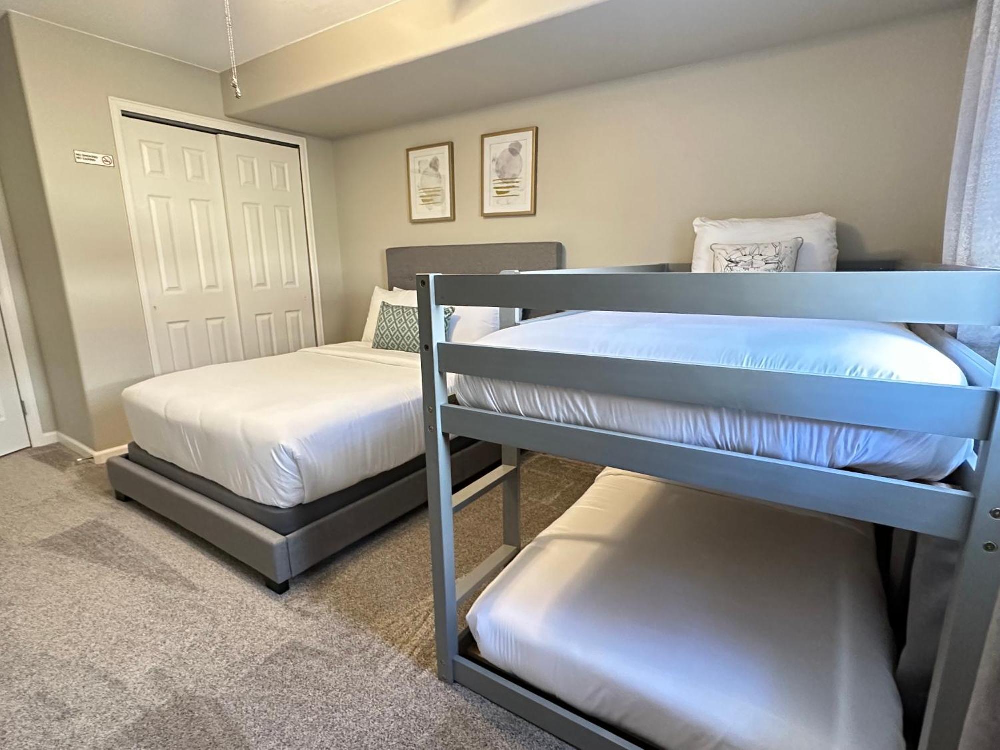 Stylish & Comfy Getaway In * Pueblo West