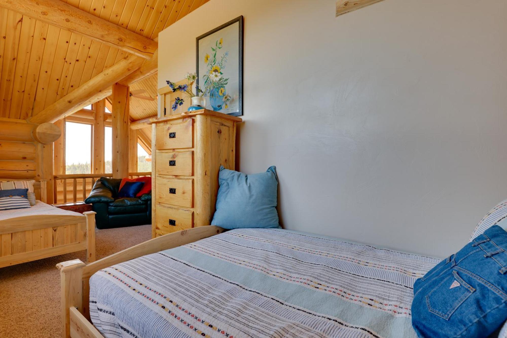 Holiday home Secluded With Mountain Views And Hot Tub Granby