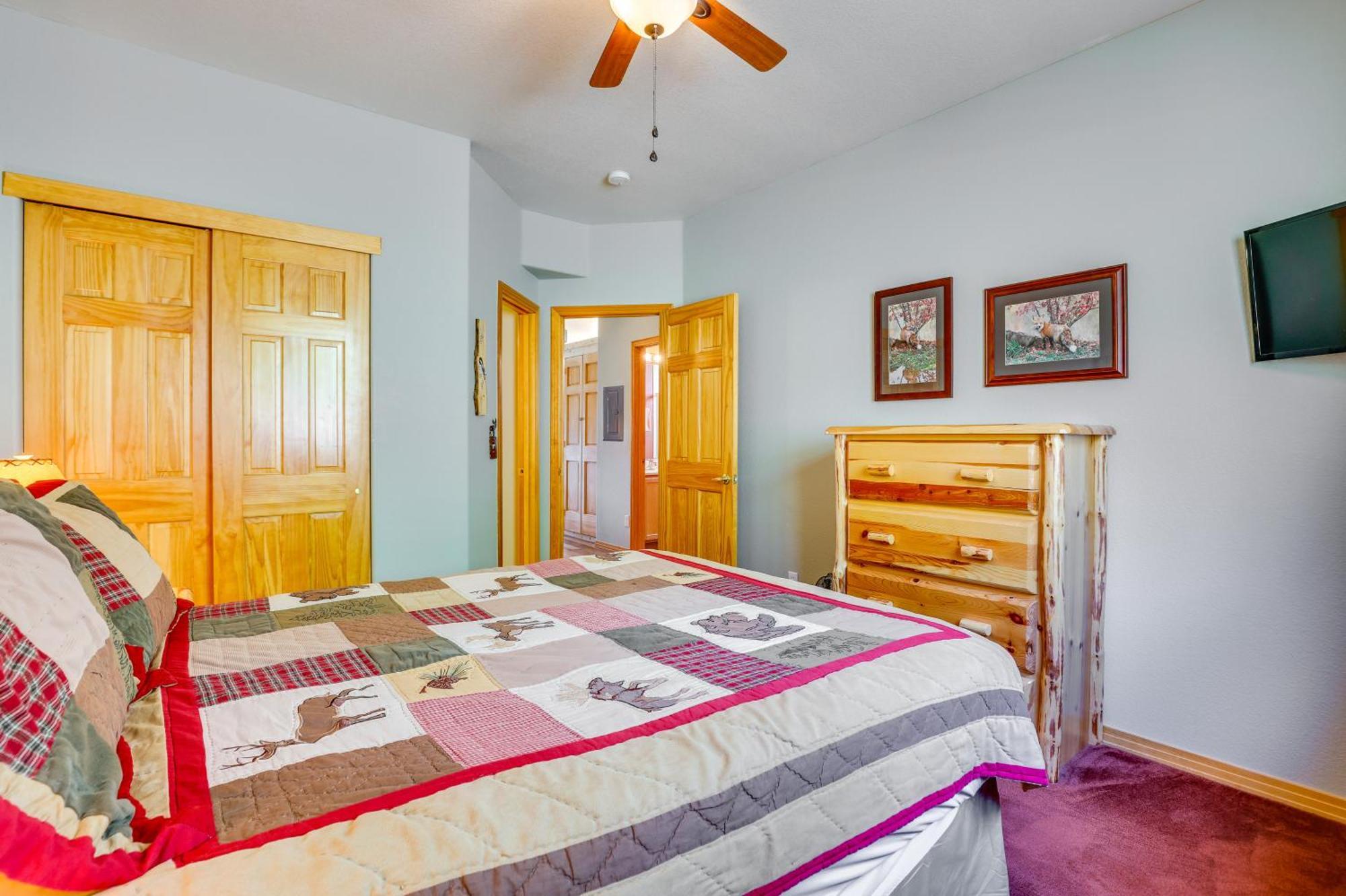 Apartment Cozy With Views, 3 Mi To Resort! Winter Park