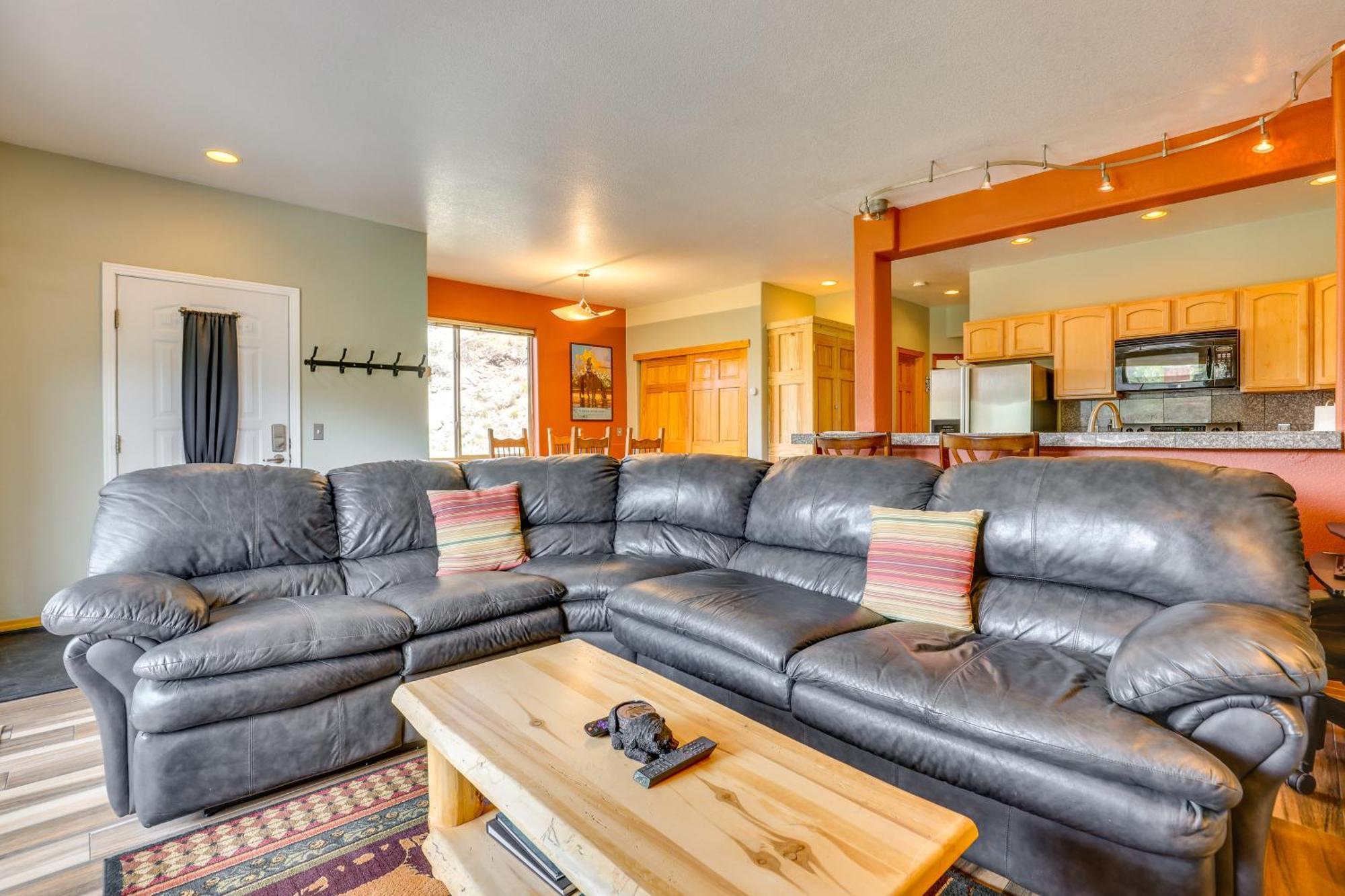Cozy With Views, 3 Mi To Resort! Winter Park