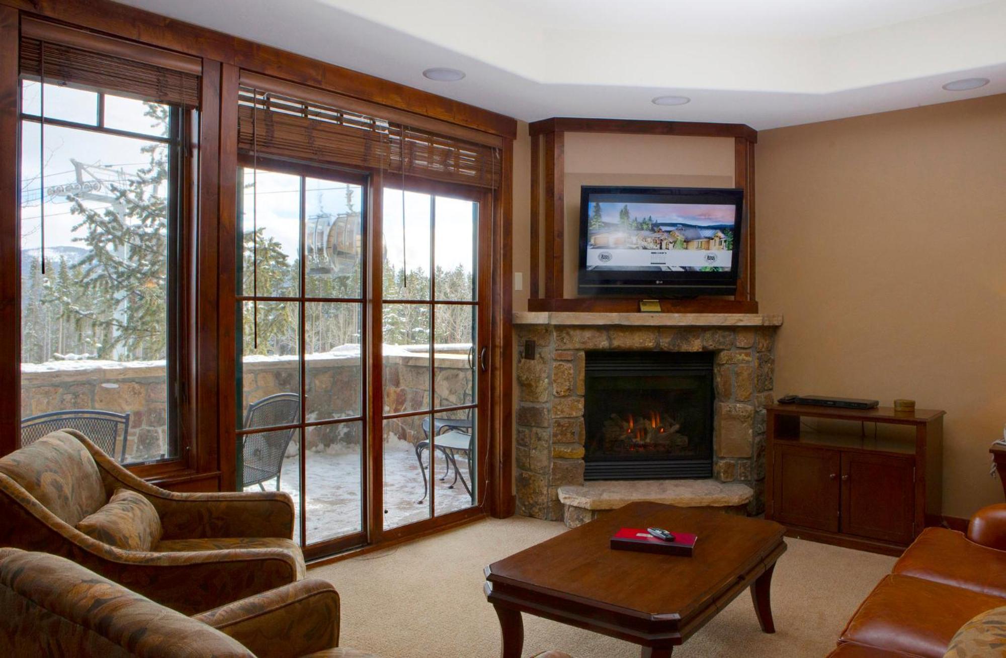 Lodge Crystal Peak By Vail