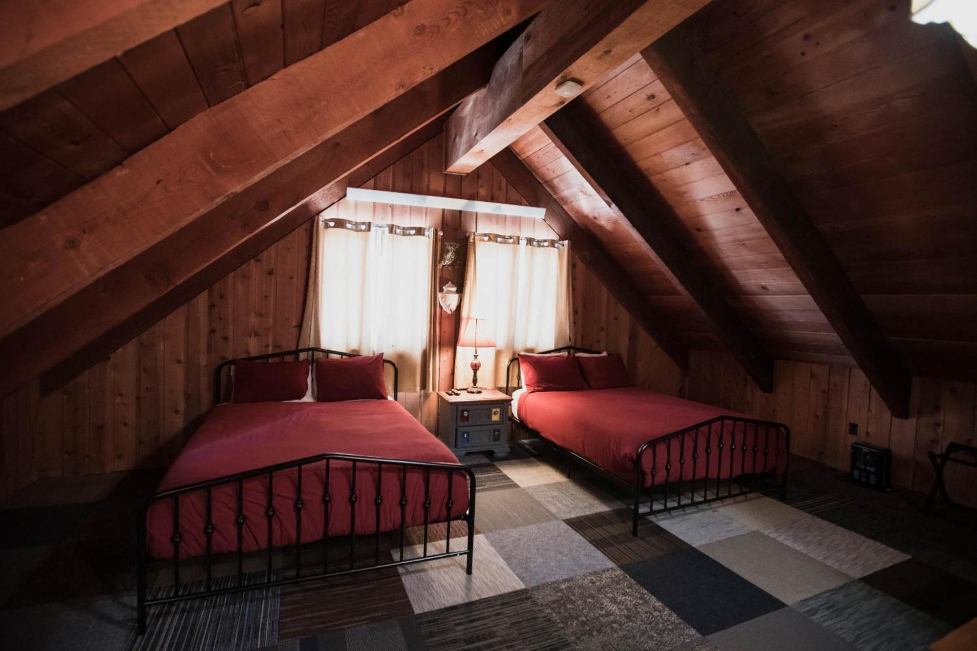 The Viking - Downtown Colorado Hotel