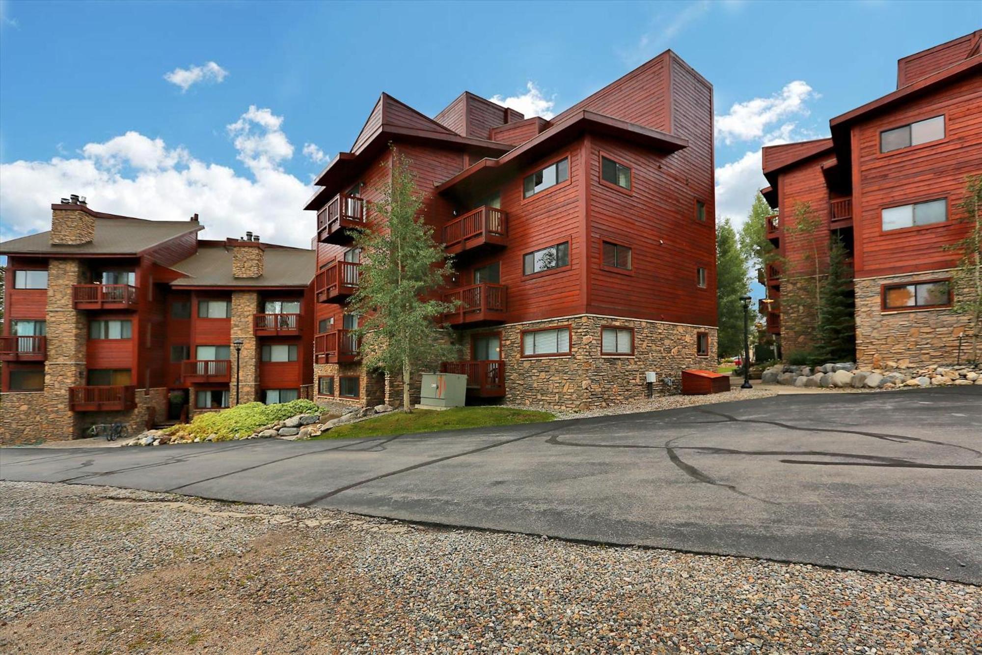 Pine Ridge 15a Apartment