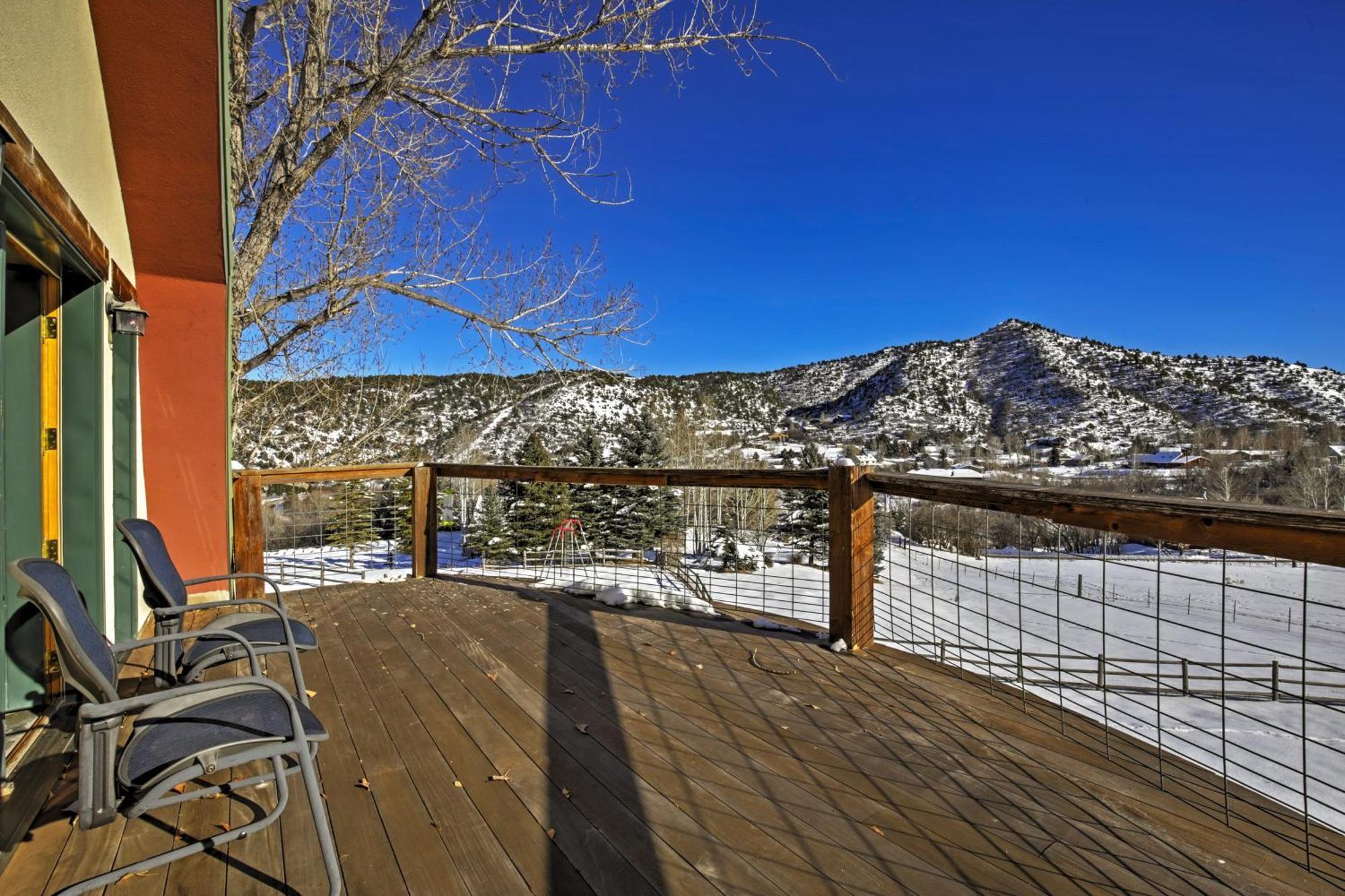 Mountaineer Manor *