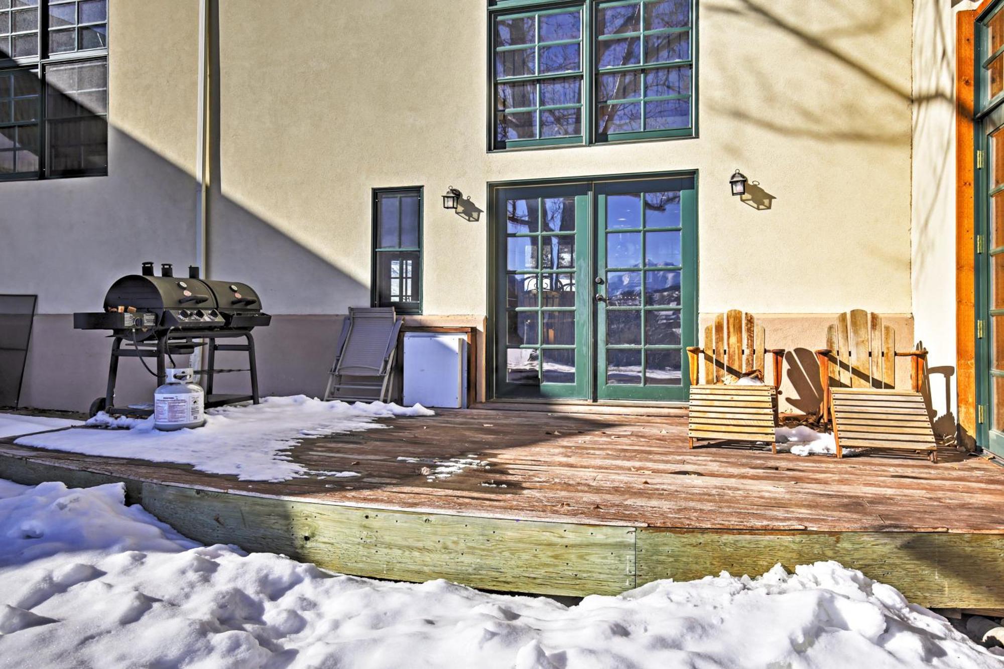 Mountaineer Manor * Glenwood Springs