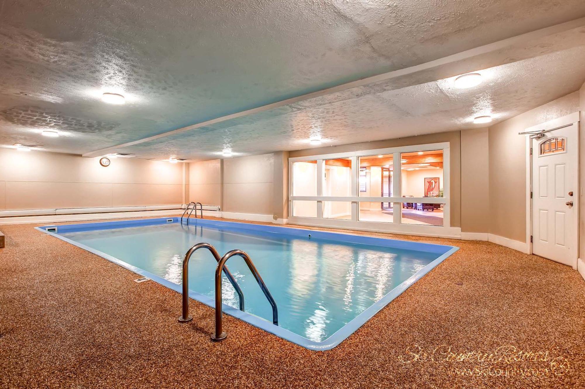 Apartment Cozy, Spacious In Breckenridge's Downtown Historic Gaslight District Lb215 *