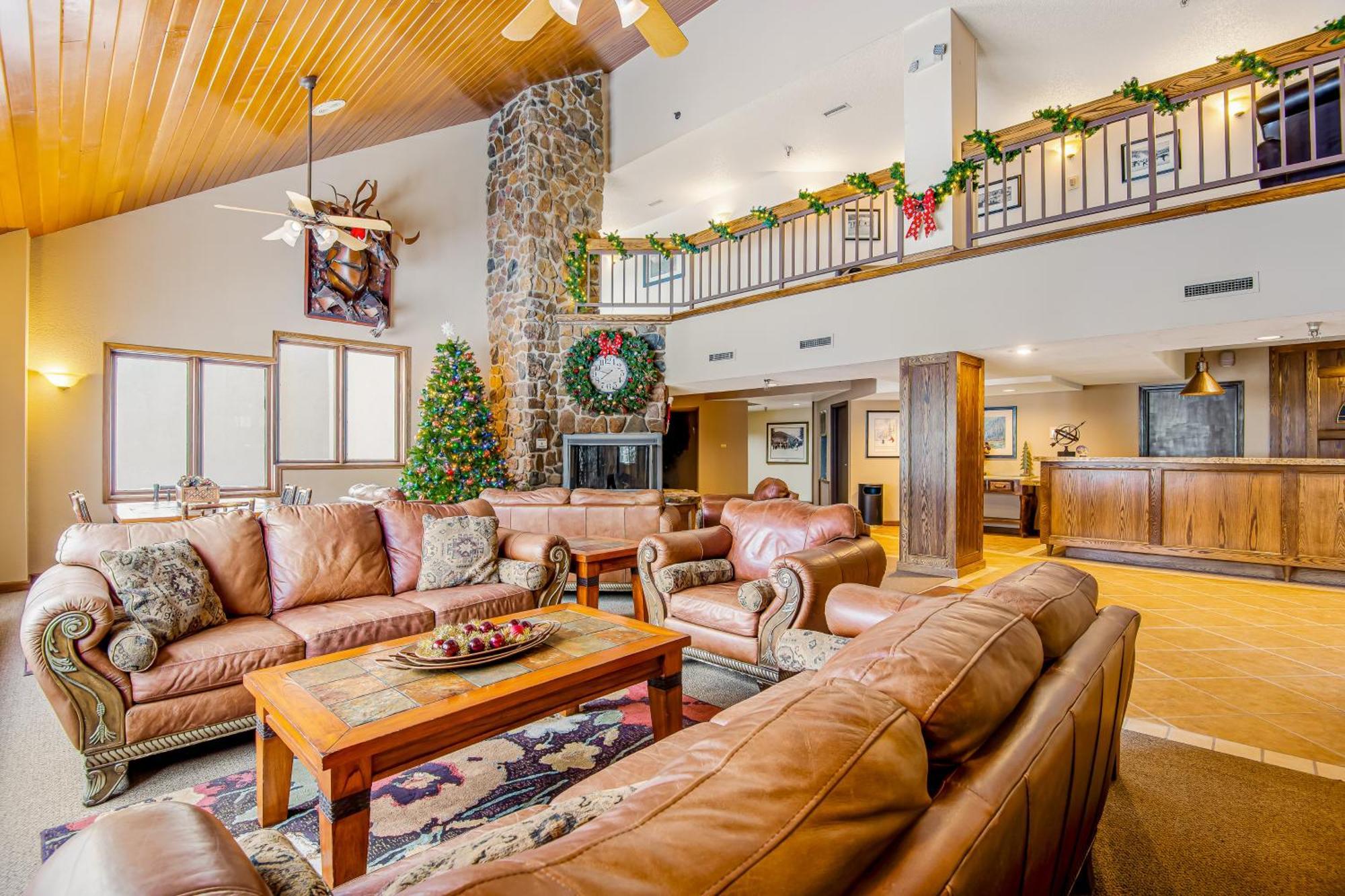 Iron Horse Retreat Hotel