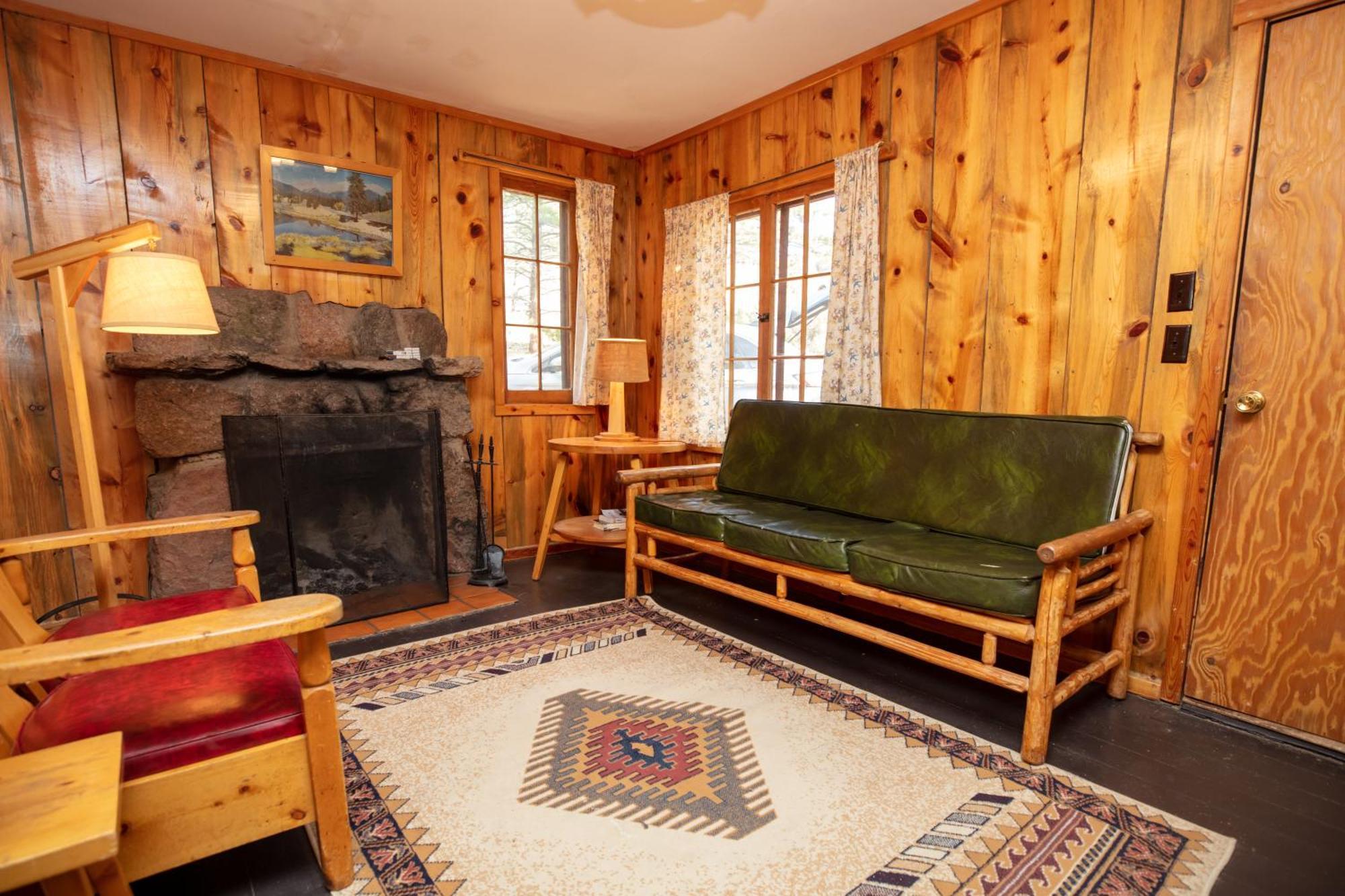 The Meeker Park Lodge Allenspark
